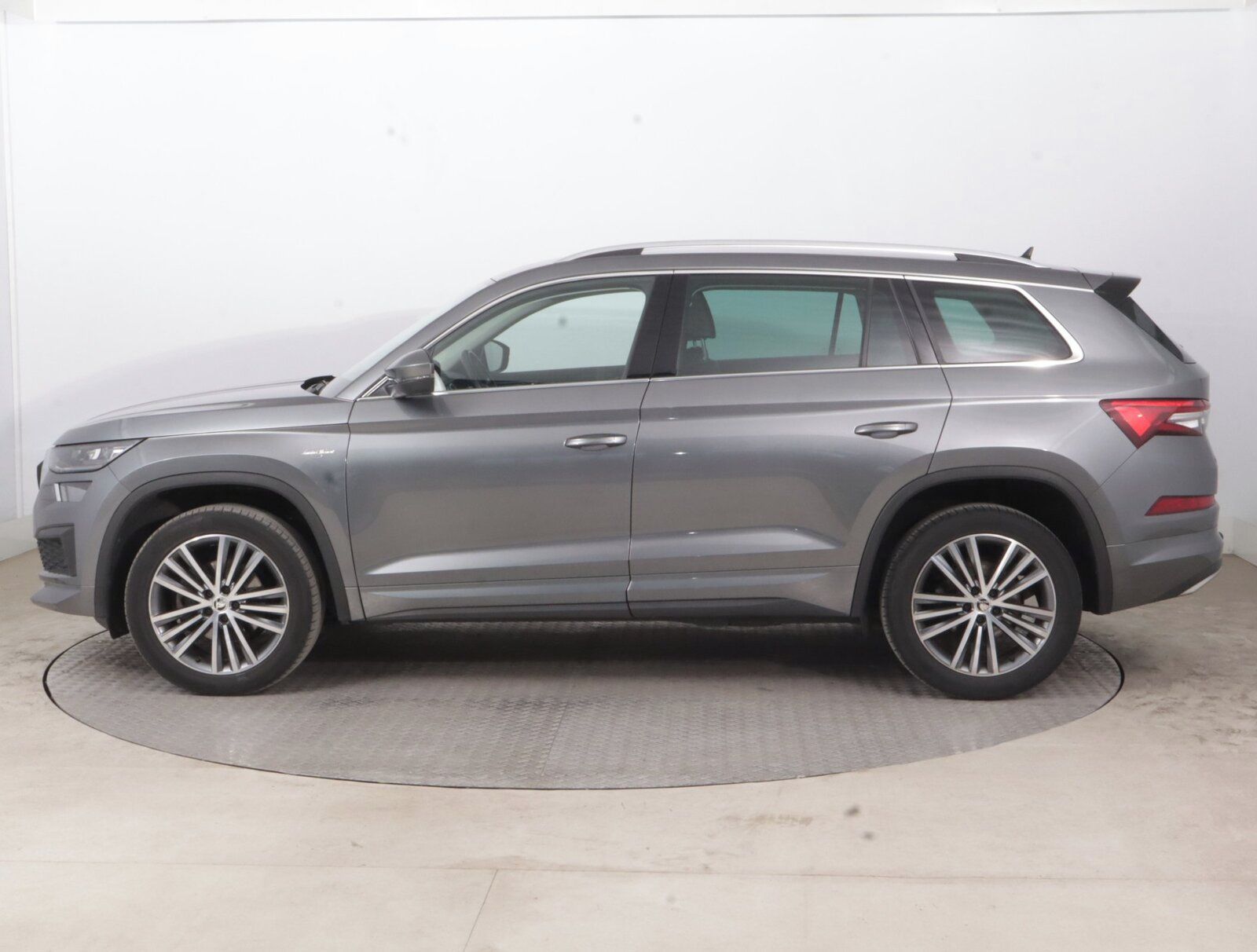 Škoda Kodiaq, 2.0 TDI, Laurin&Klement - fotka 3