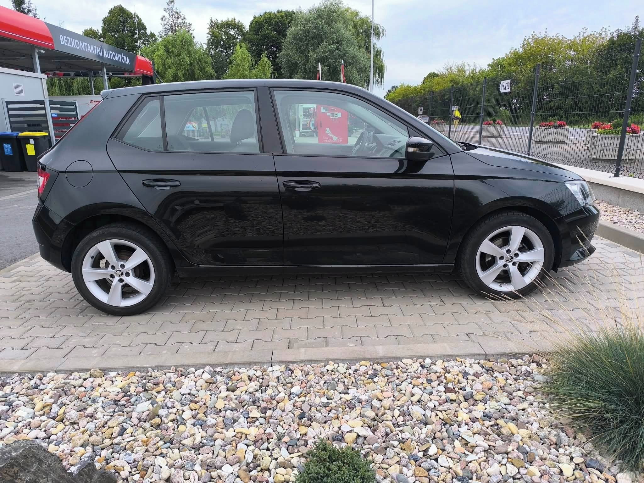 Škoda Fabia, 1,0 MPi - fotka 4