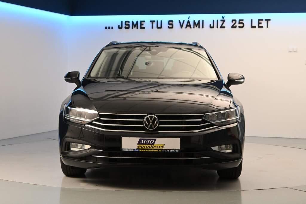 Volkswagen Passat, 2.0 LED DSG ACC VIRTUAL Kamera - fotka 3