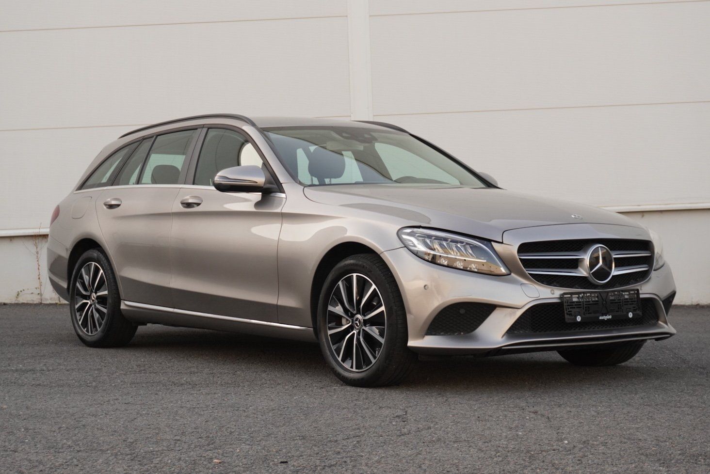 Mercedes-Benz Třídy C, C 220CDi 4Matic Business - fotka 4
