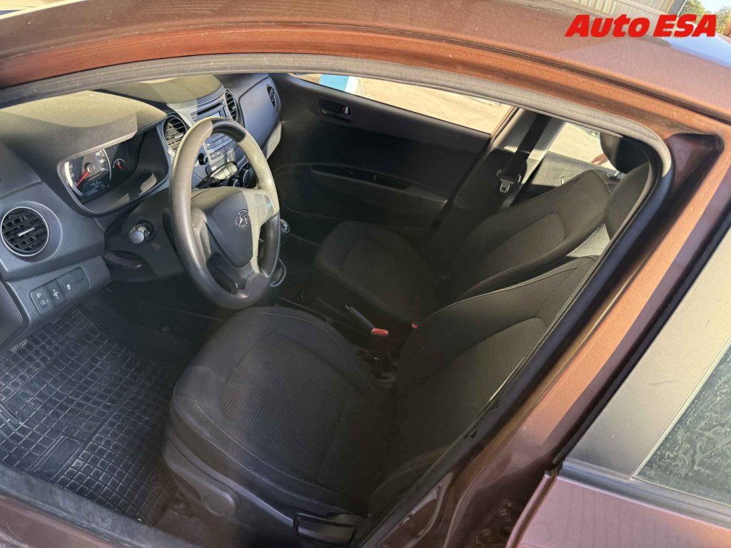 Hyundai i10, 1.0i - fotka 3