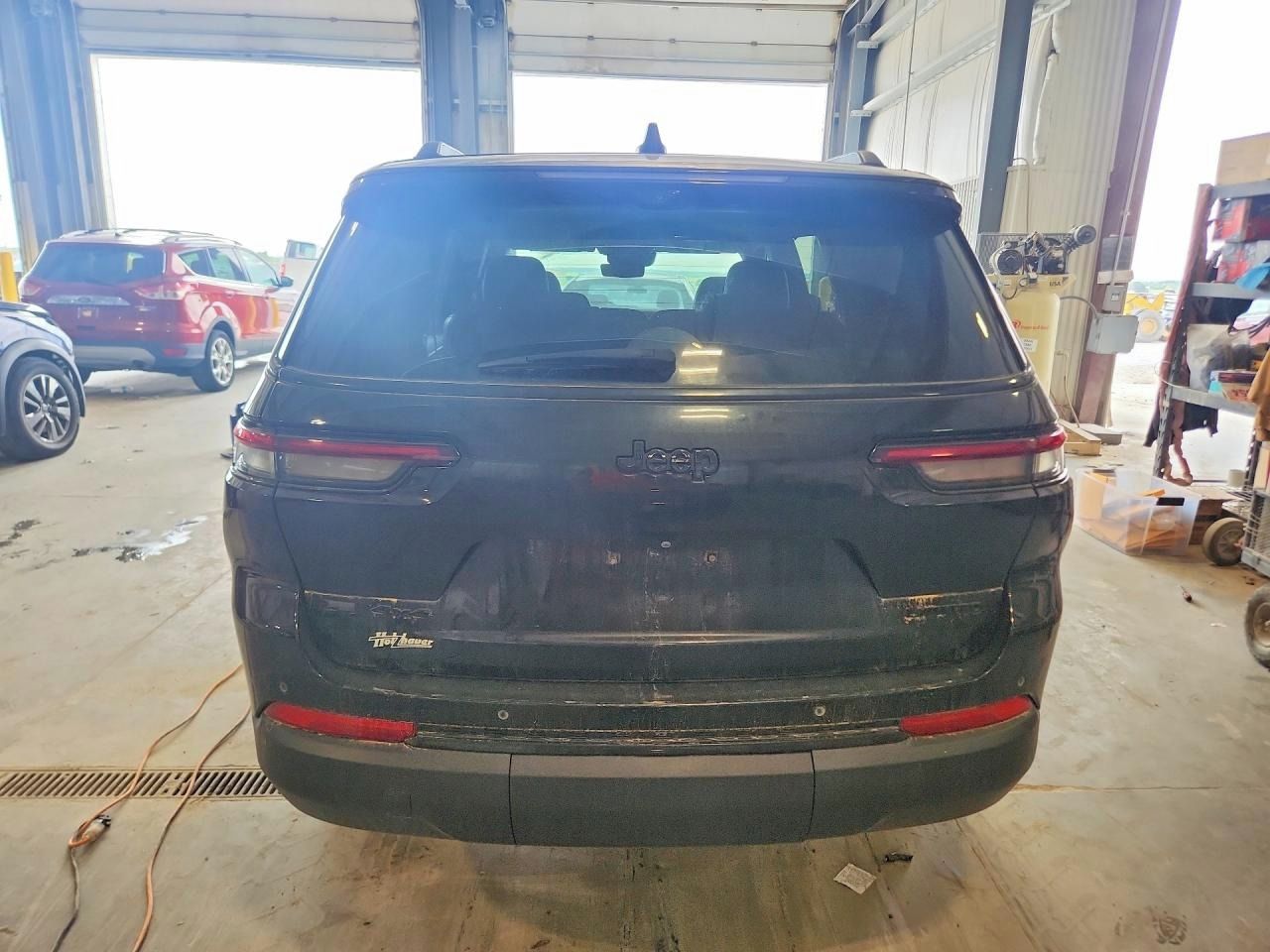 Jeep Grand Cherokee, Auto na cestě - fotka 6