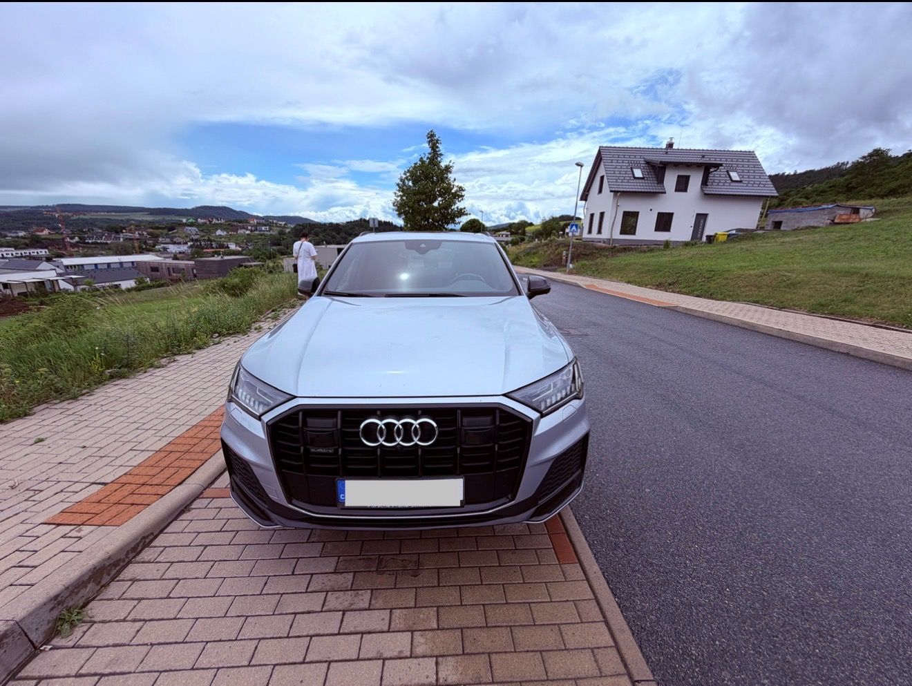 Audi Q7, Audi Q7 50tdi