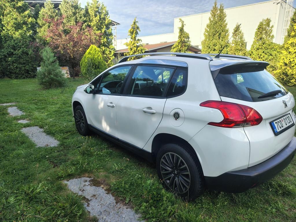 Peugeot 2008, 1,4 HDI 1.Majitel, NOVÉ v ČR, - fotka 4