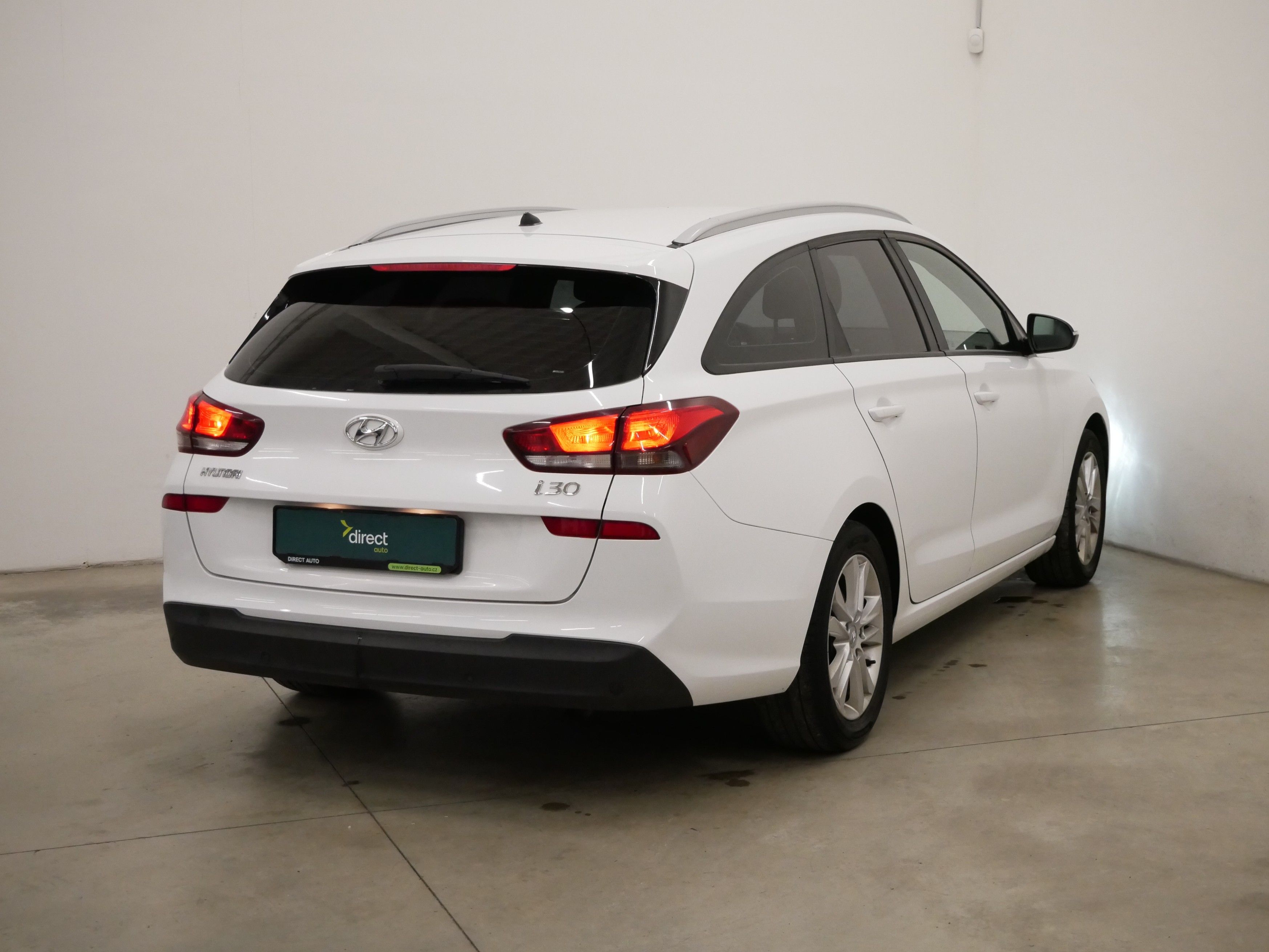 Hyundai i30, 1.0T-GDi 88kW Comfort - fotka 2