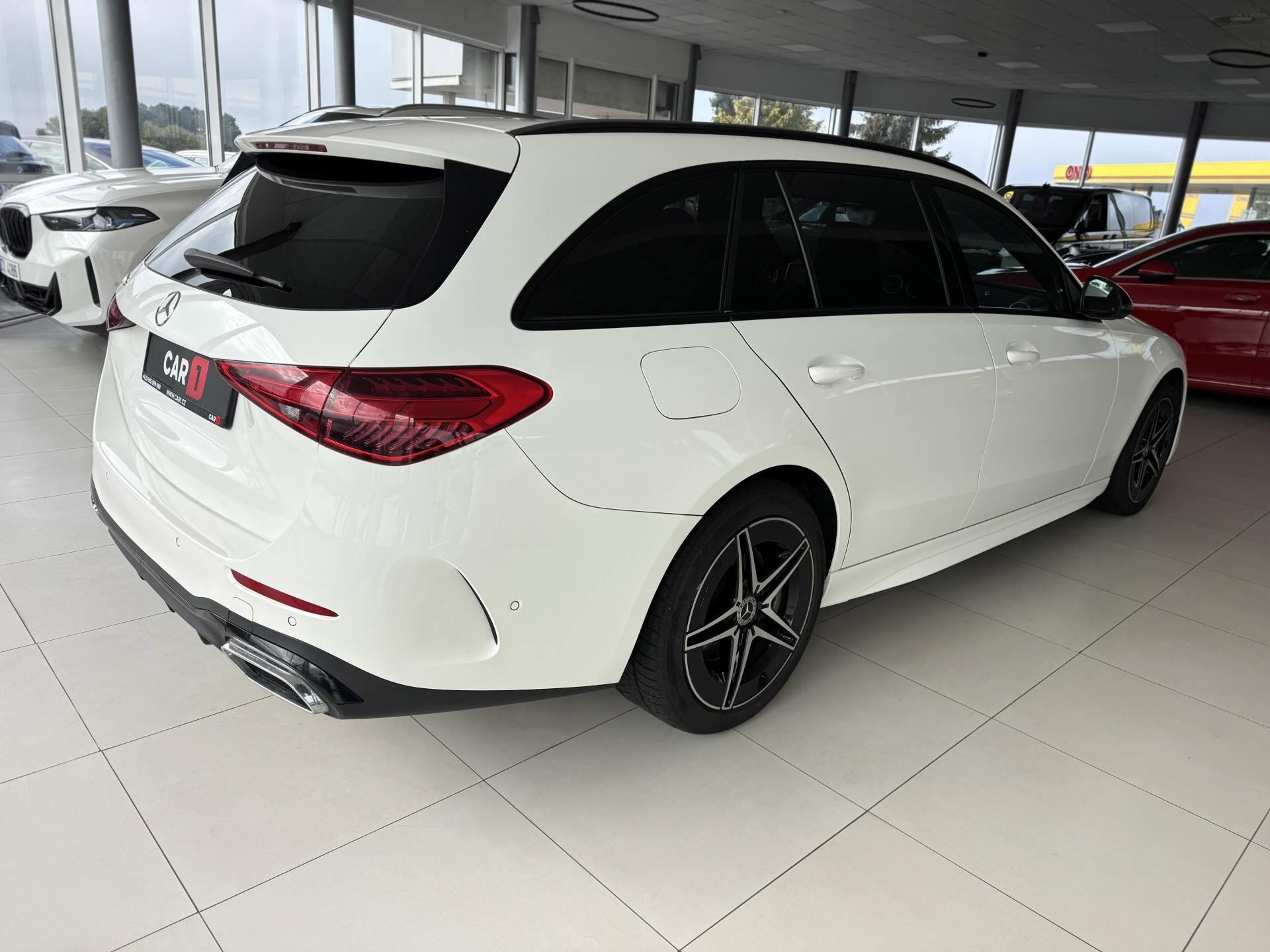 Mercedes-Benz Třídy C, 300e AMG 230kW*Webasto*Taž*DPH - fotka 5
