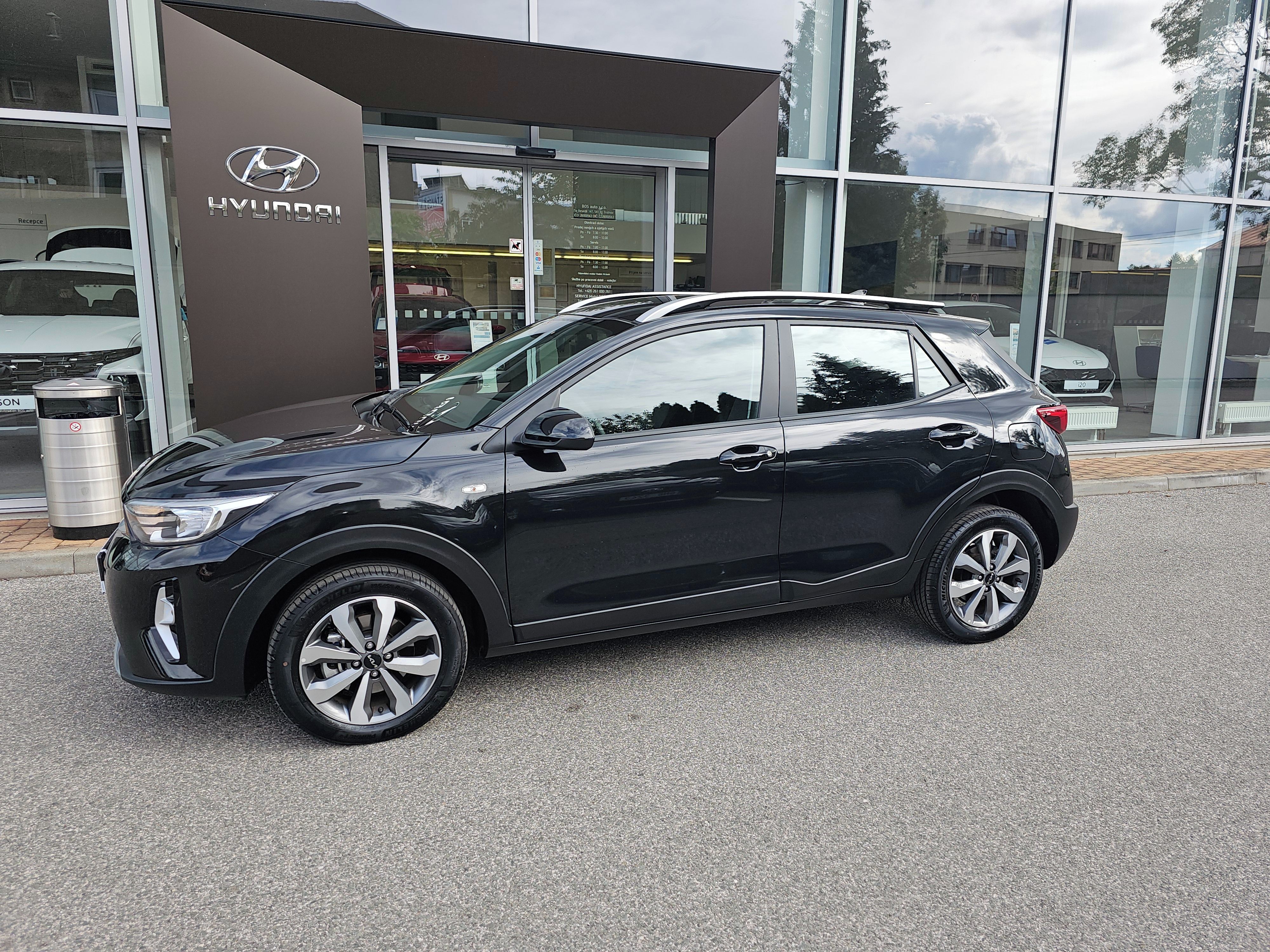 Kia Stonic, 1,2 DPi CVVT SPIN nízké KM! - fotka 2