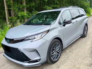 Toyota Sienna, 2.5L XLE