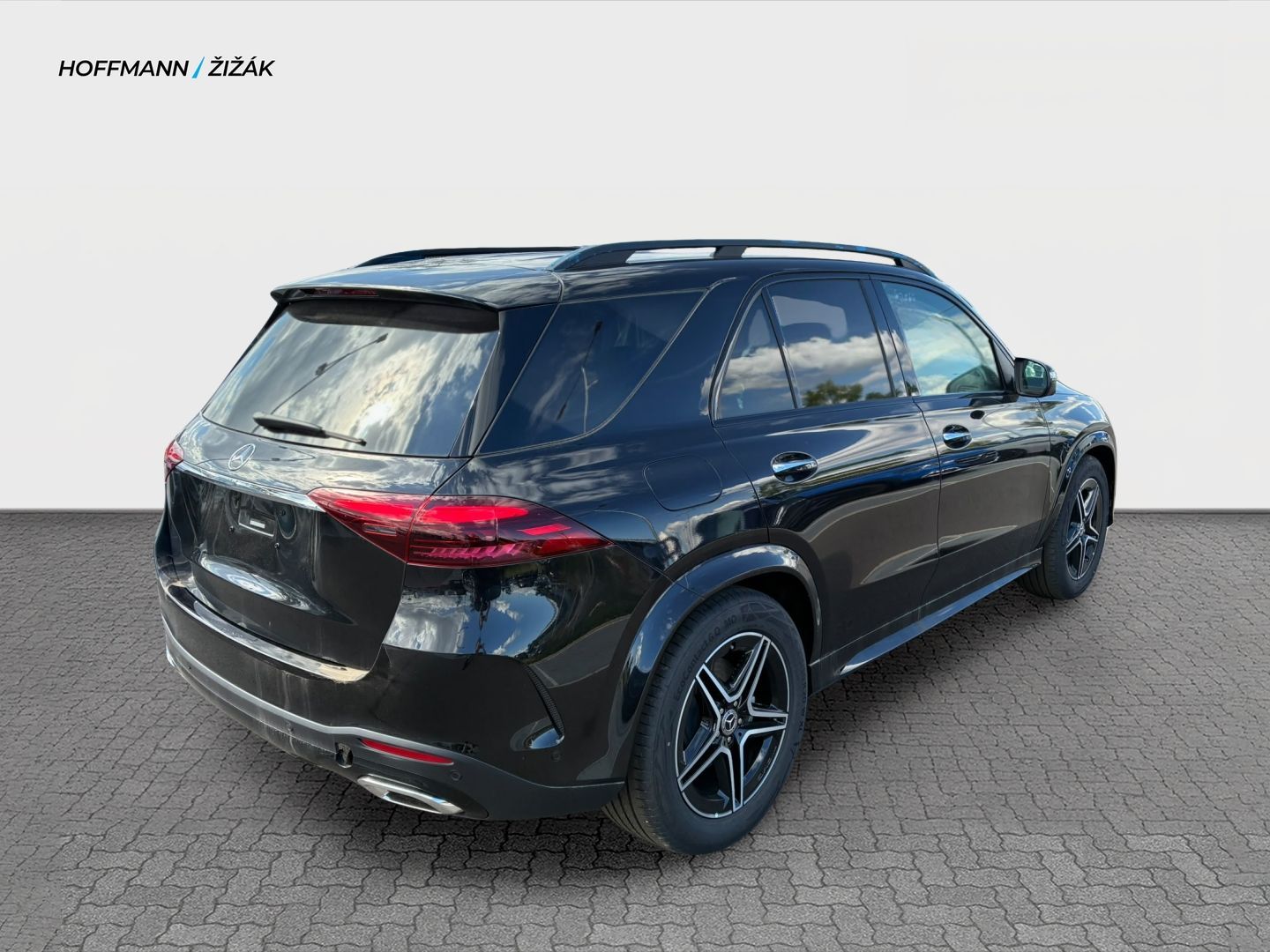 Mercedes-Benz GLE, 450 d 4MATIC Edition 140 Years - fotka 6