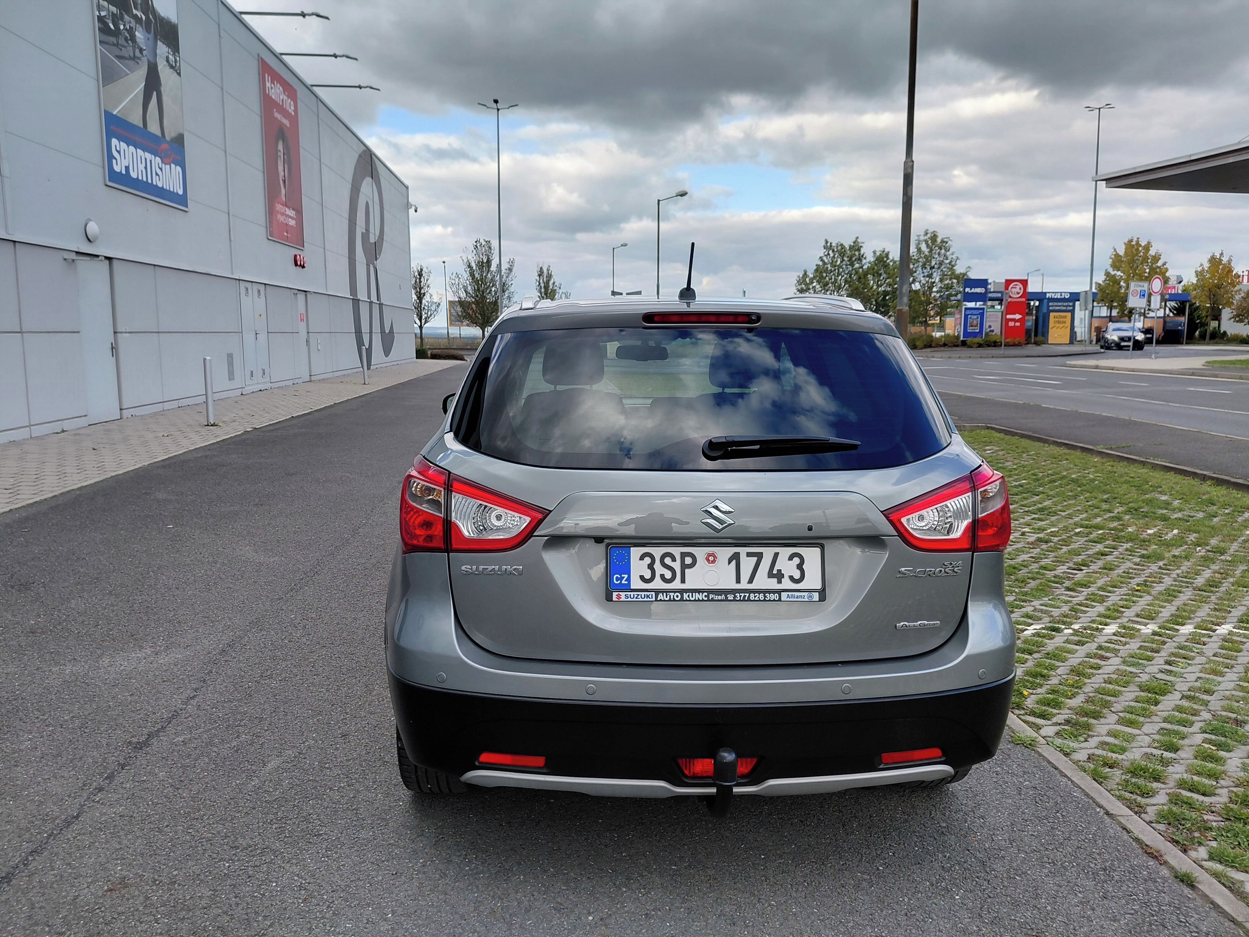 Suzuki SX4, 1.6i 88KW 4x4 1MAJ EXTRA PĚKNÉ - fotka 6