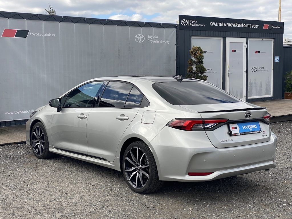 Toyota Corolla, 1.8HEV, ČR, GR Sport, DPH - fotka 5