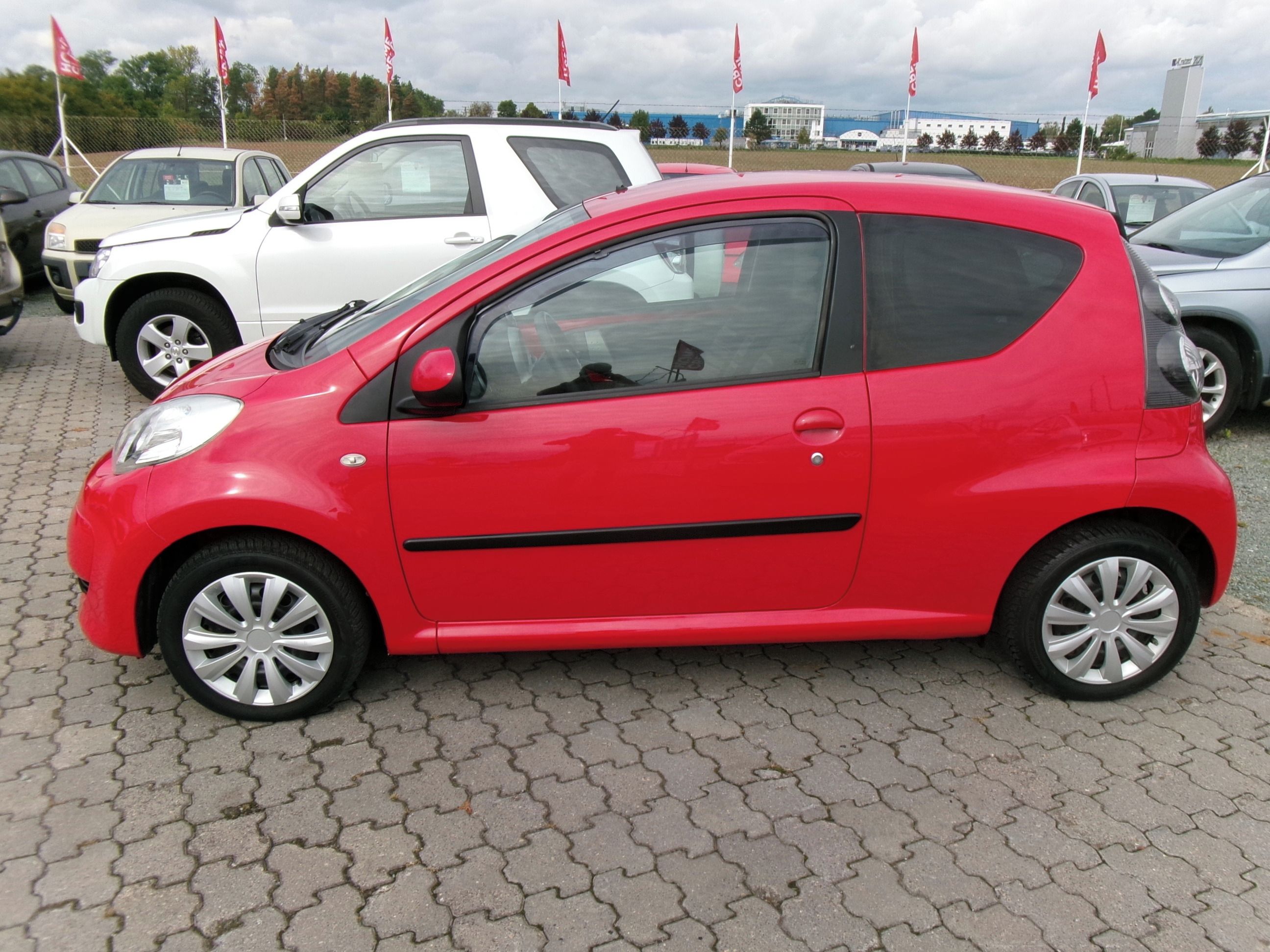 Citroën C1, 1.0i 50kw,serviska - fotka 4