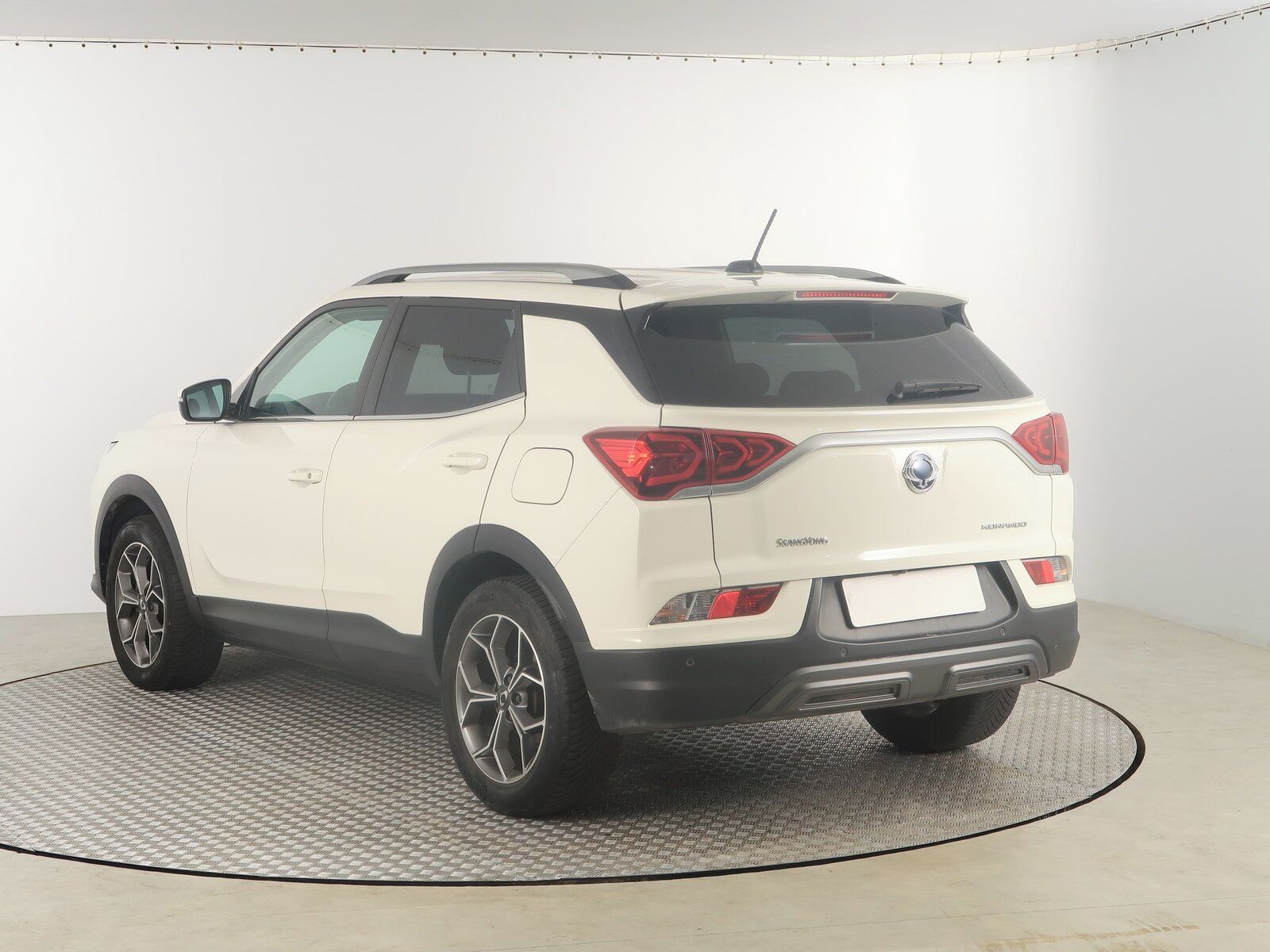 SsangYong Korando, 1.5 T-GDI, Serv.kniha - fotka 4