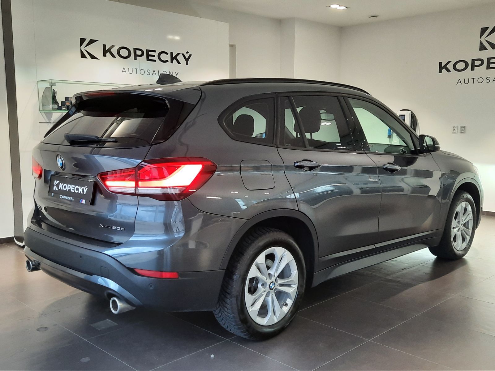 BMW X1, xDrive 20d - fotka 6