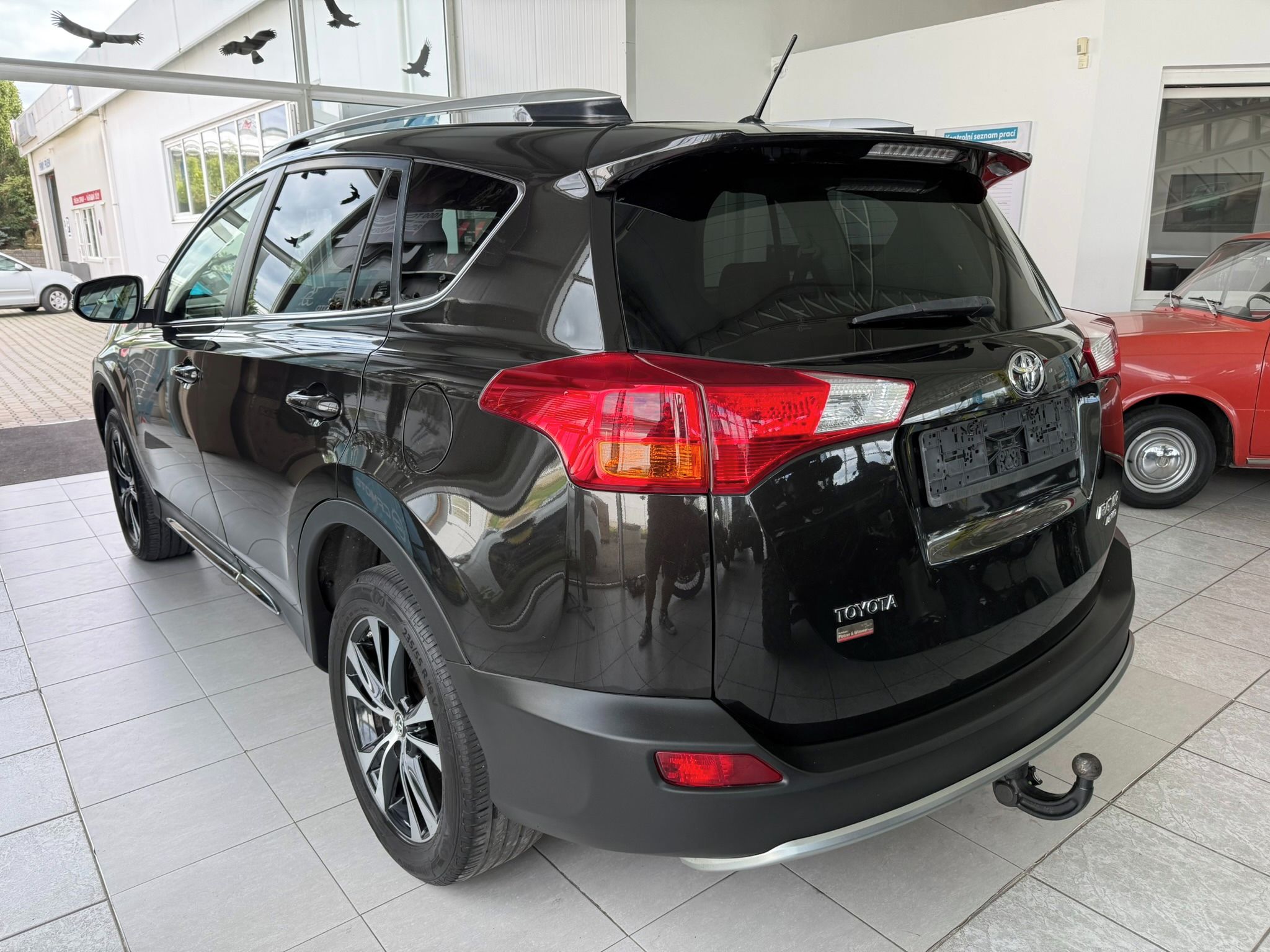 Toyota Rav4, 2.2 D-4D 110 kW 4x4 1.majitel - fotka 5