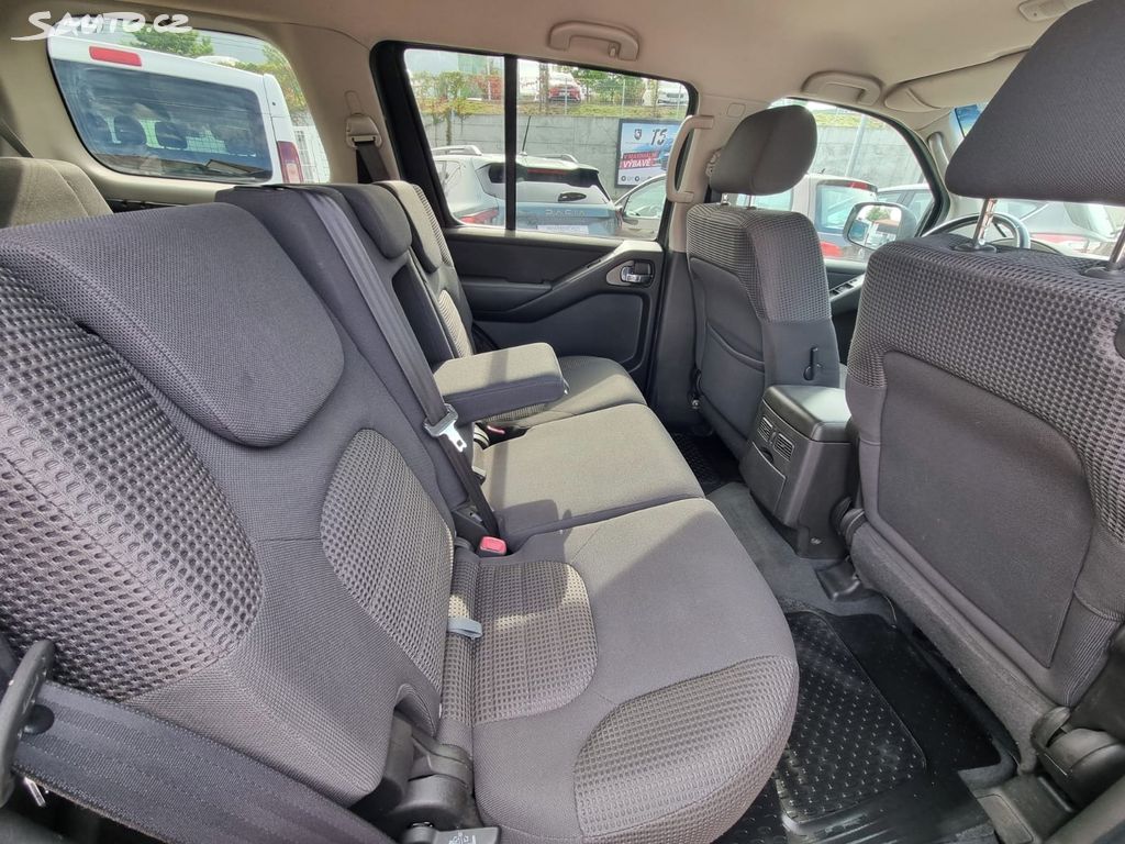 NISSAN PATHFINDER 2.5D 171CH 7 places
