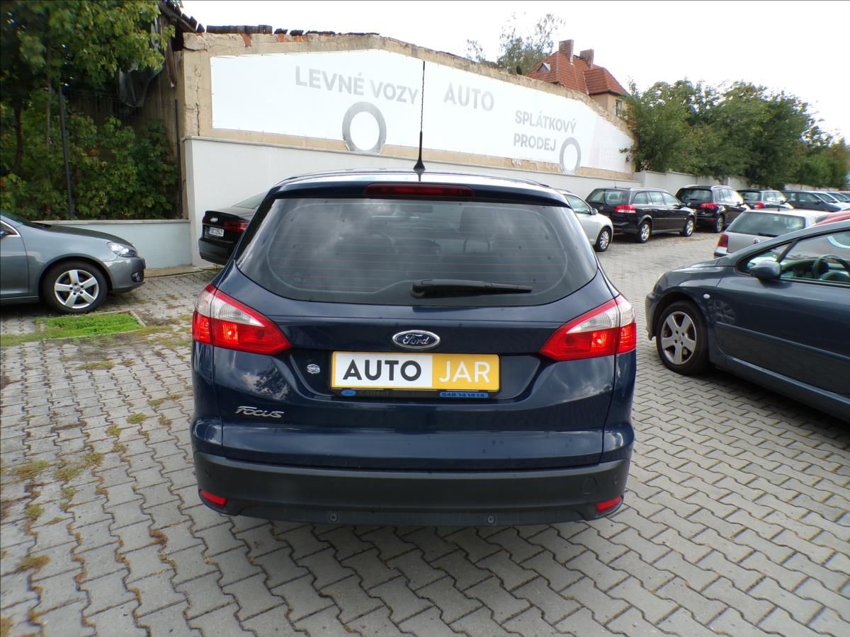 Ford Focus, 1,6 TDCi - fotka 6