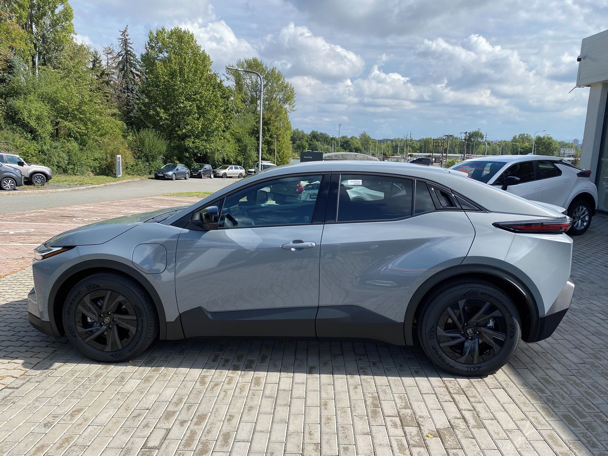 Toyota C-HR, + BEV224 Style - fotka 3