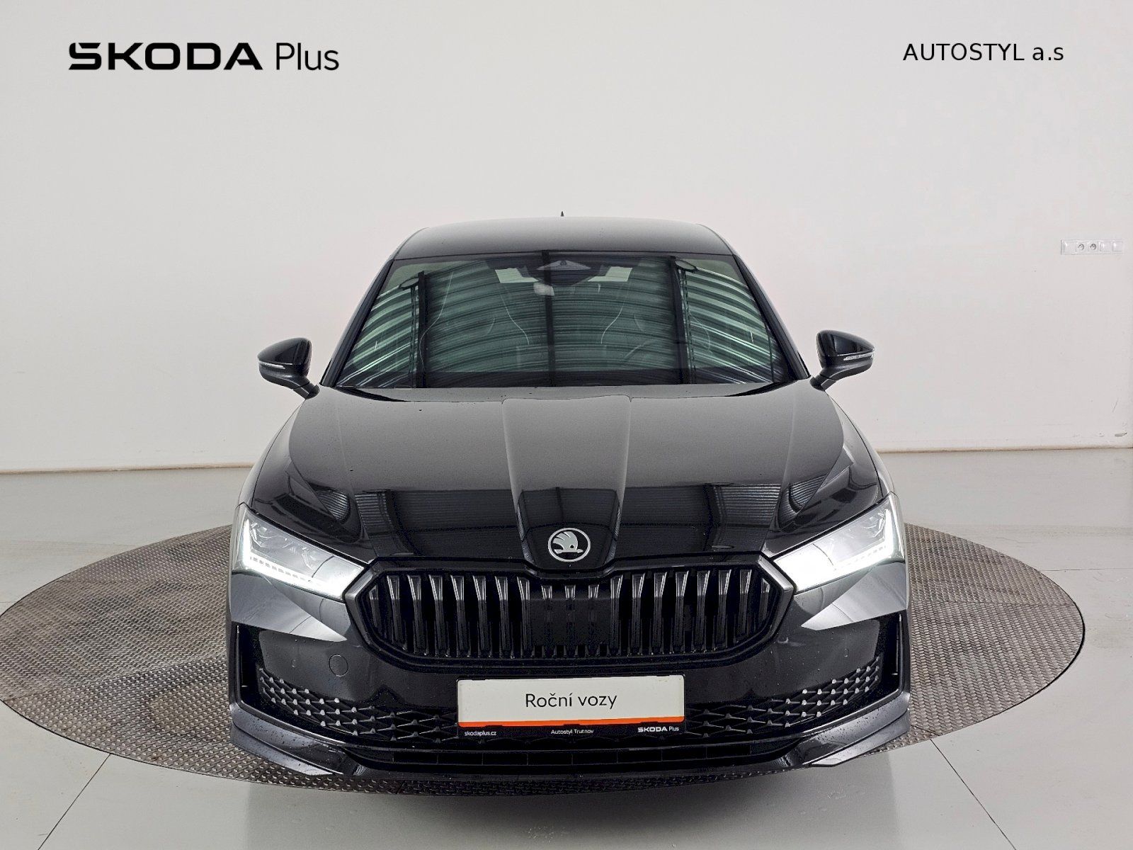 Škoda Superb, 1.5TSI 110kW DSG SPORTLINE TAŽ - fotka 4