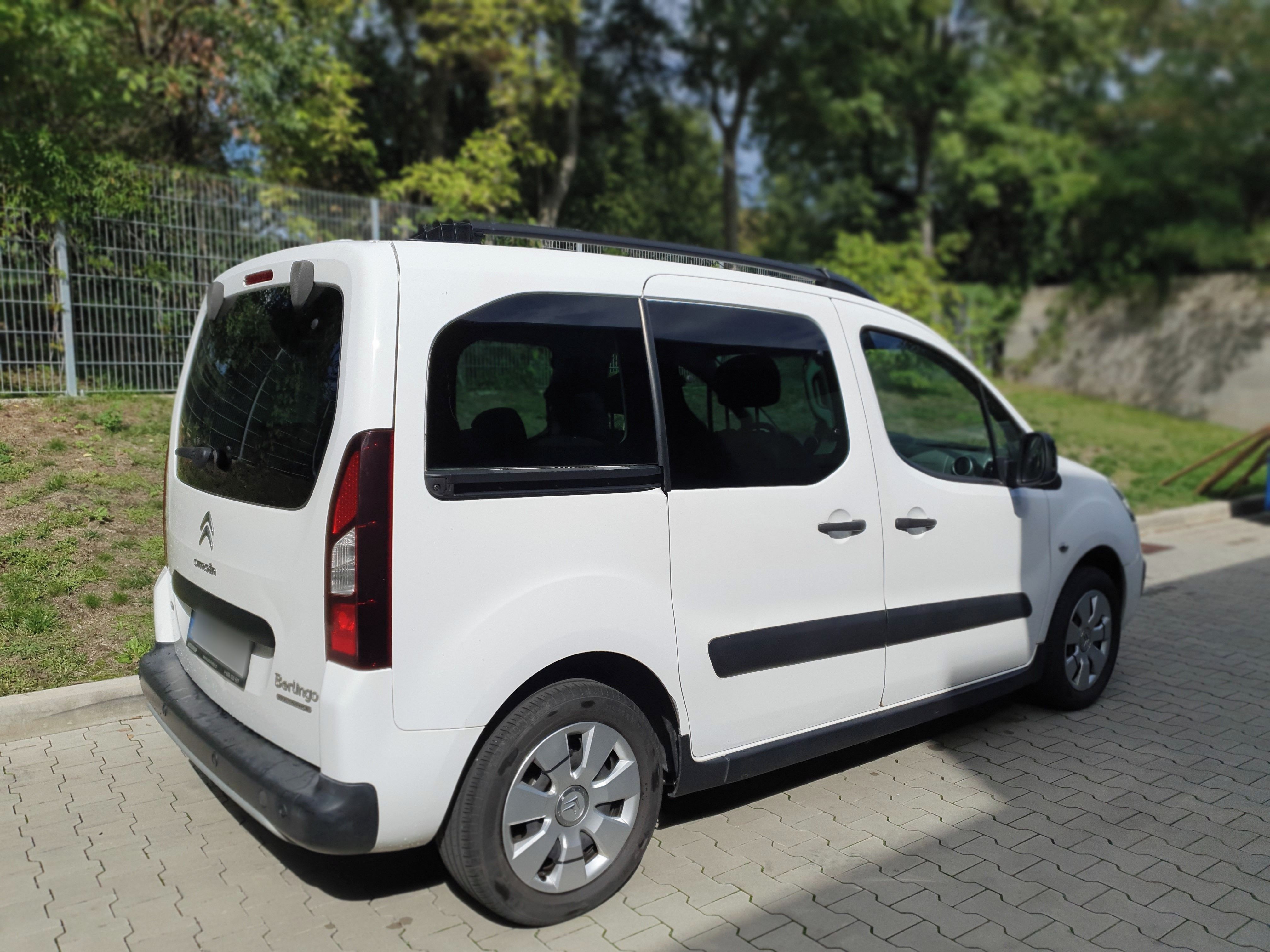 Citroën Berlingo, nehavarované, provozuschopné - fotka 6