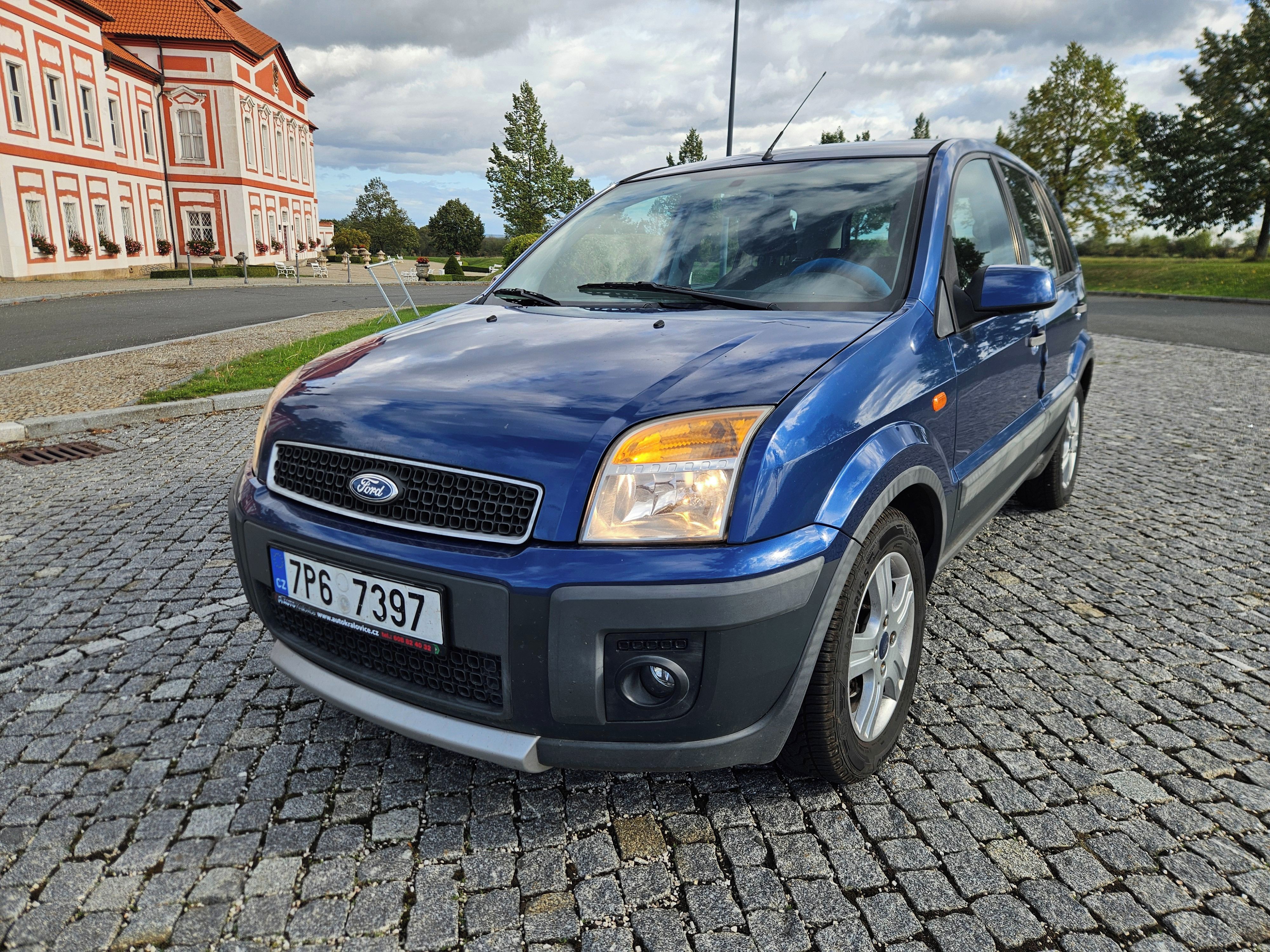Ford Fusion, 1.4 59kw - fotka 2