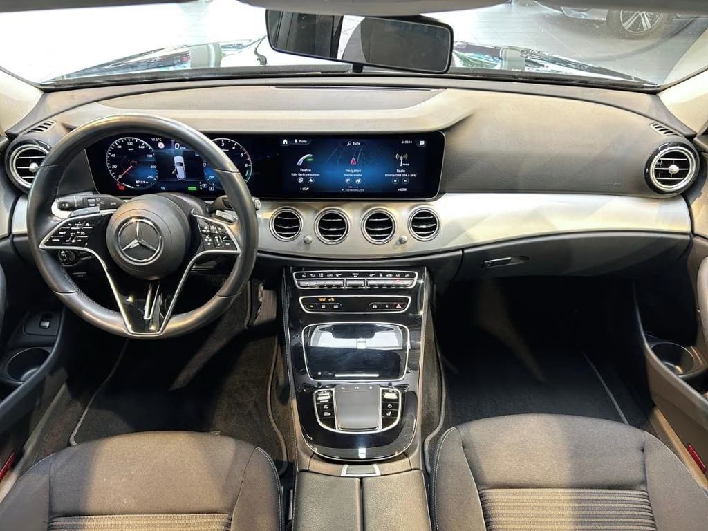 Mercedes-Benz Třídy E, 300 de 4matic T Avantgarde - fotka 6