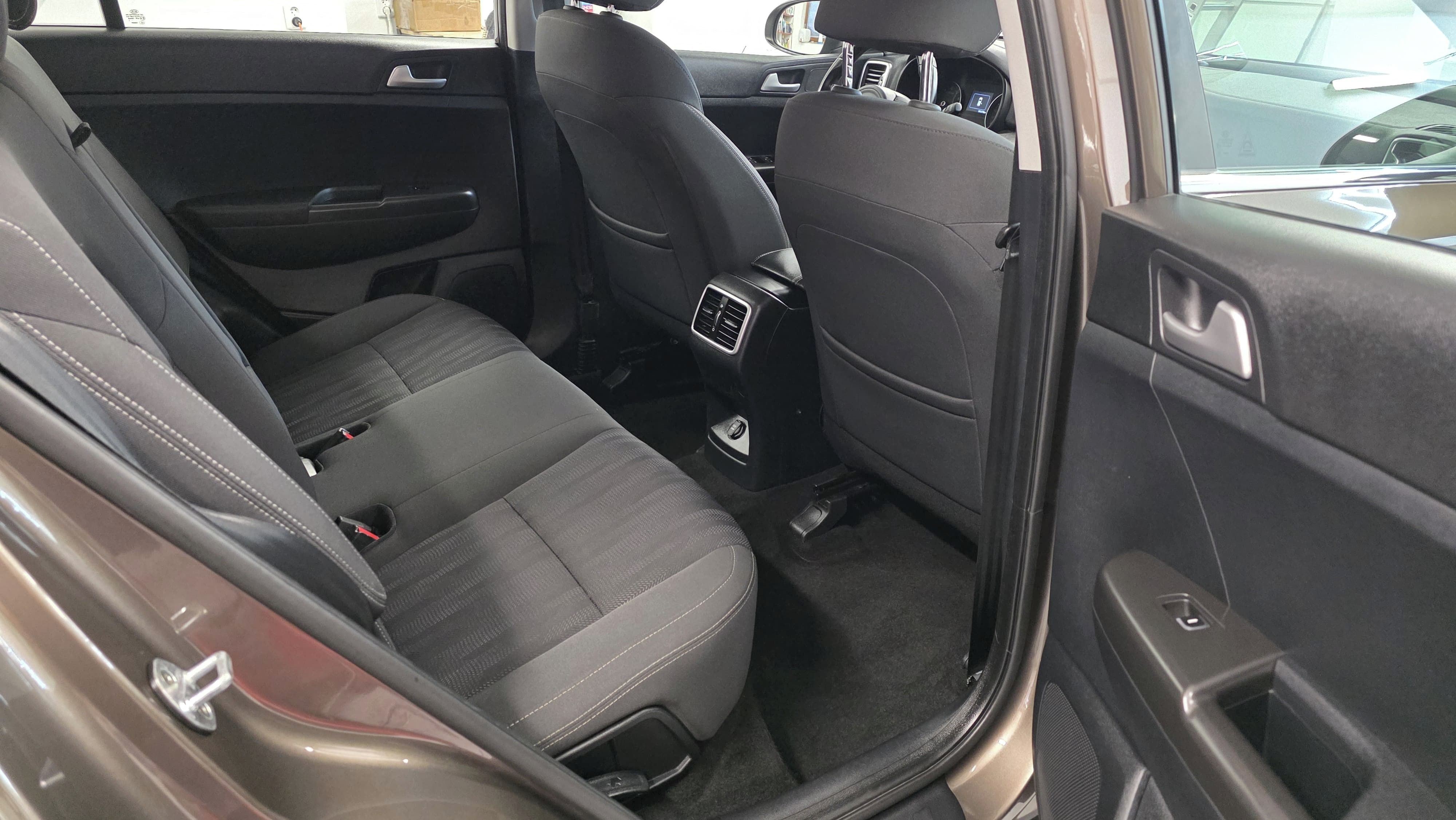 Kia Sportage, První majitel - fotka 6