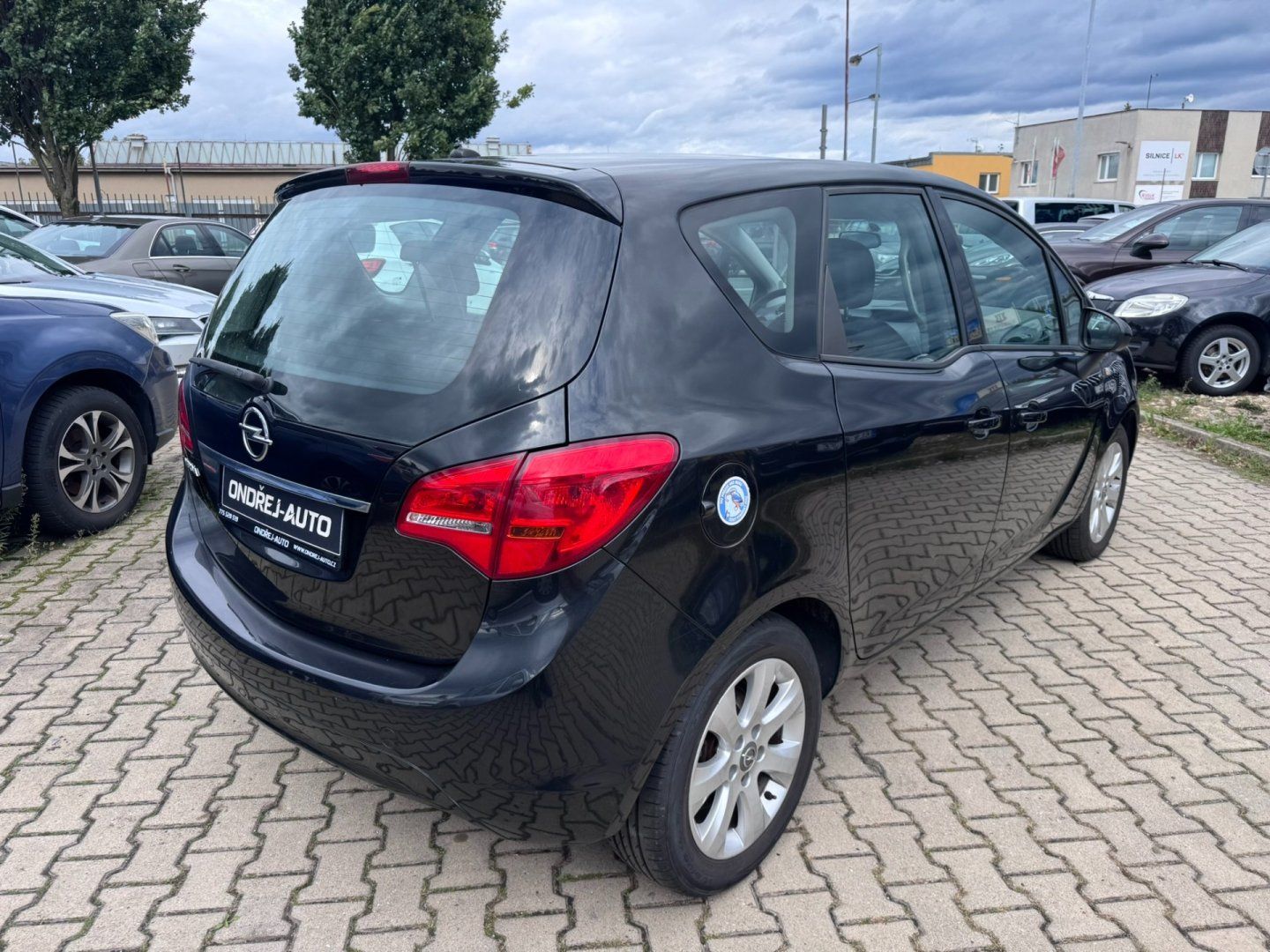 Opel Meriva, 1,4i 74 KW KILOMETRY NOVÁ STK - fotka 6