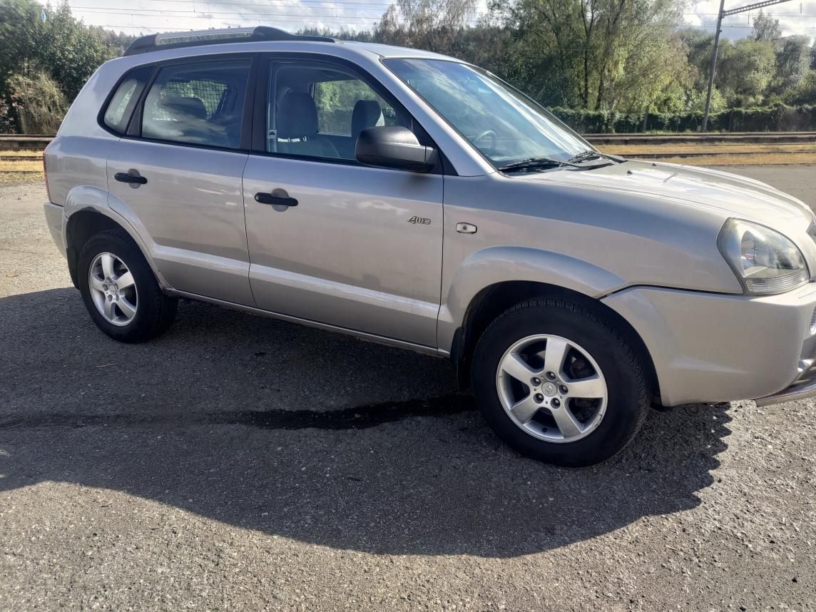 Hyundai Tucson, 2.0 16V CVVT, benzín - fotka 5