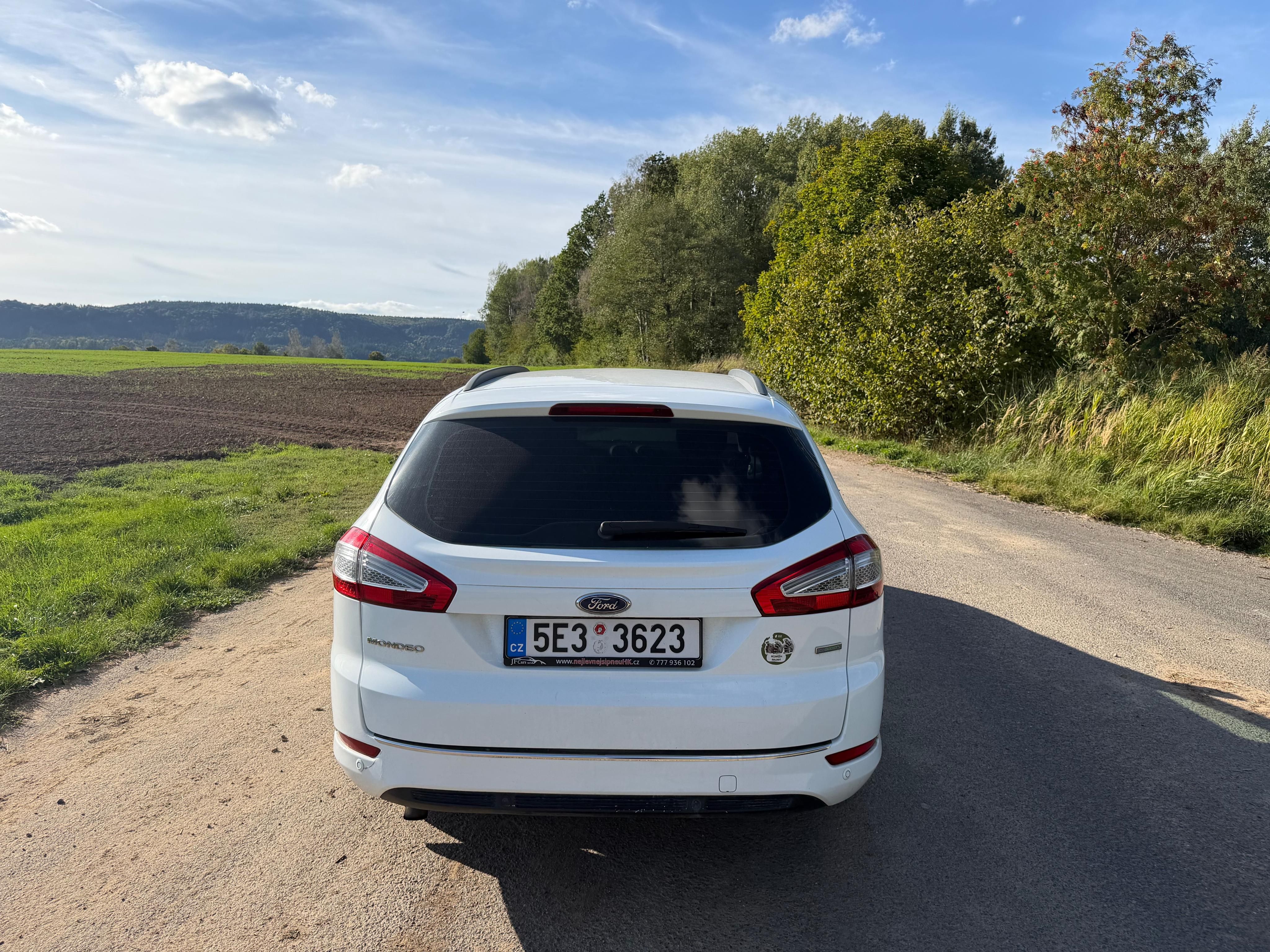 Ford Mondeo, Koupeno v CR, 2.majitel - fotka 2