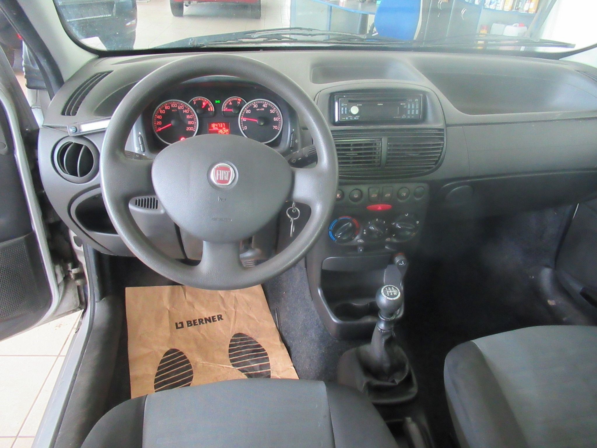 Fiat Punto, 1,2 44kw, mod 2009 - fotka 6