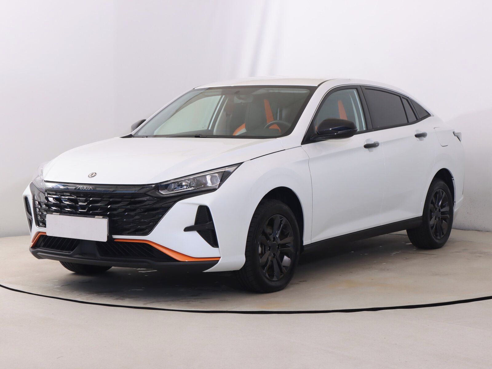 Dongfeng Shine, 1.5, Serv.kniha, Kůže - fotka 2