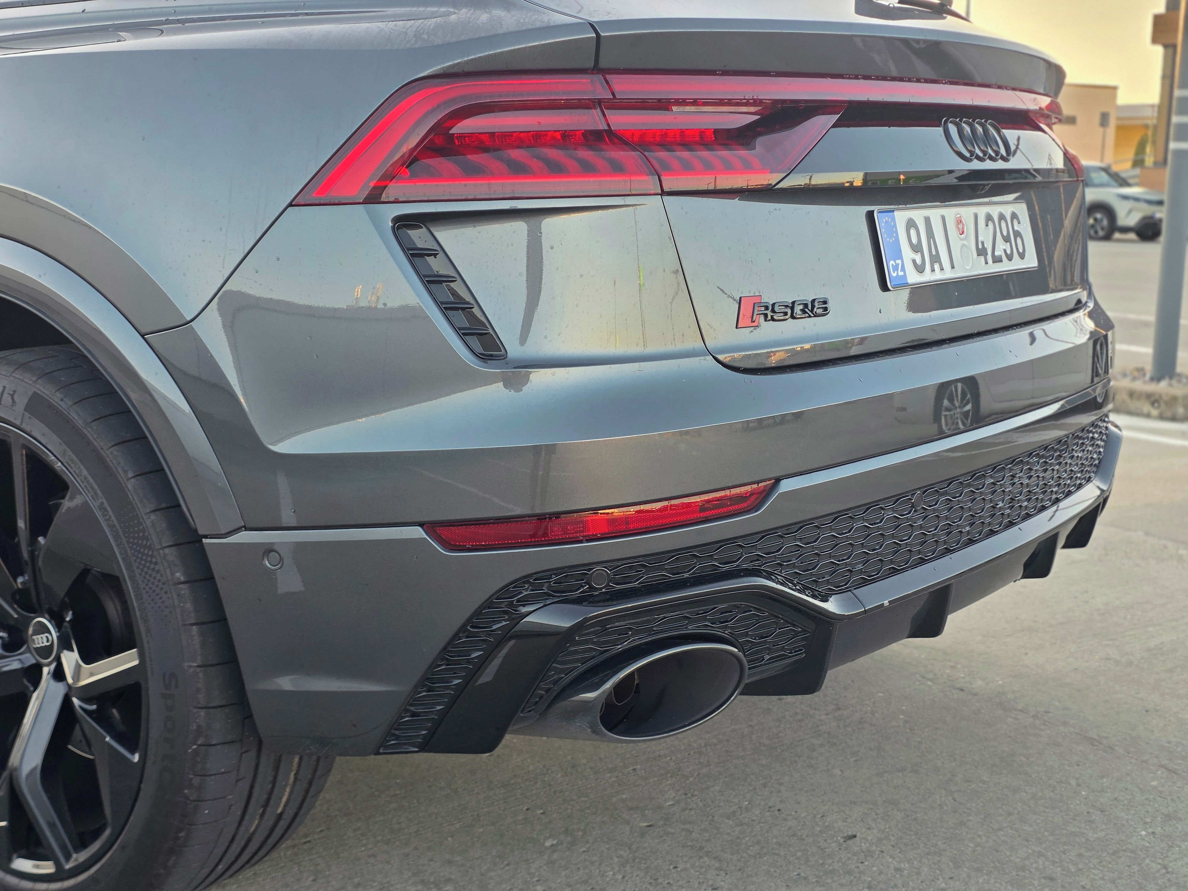 Audi RS Q8, 441kw, TOP STAV , 65.000km, - fotka 6