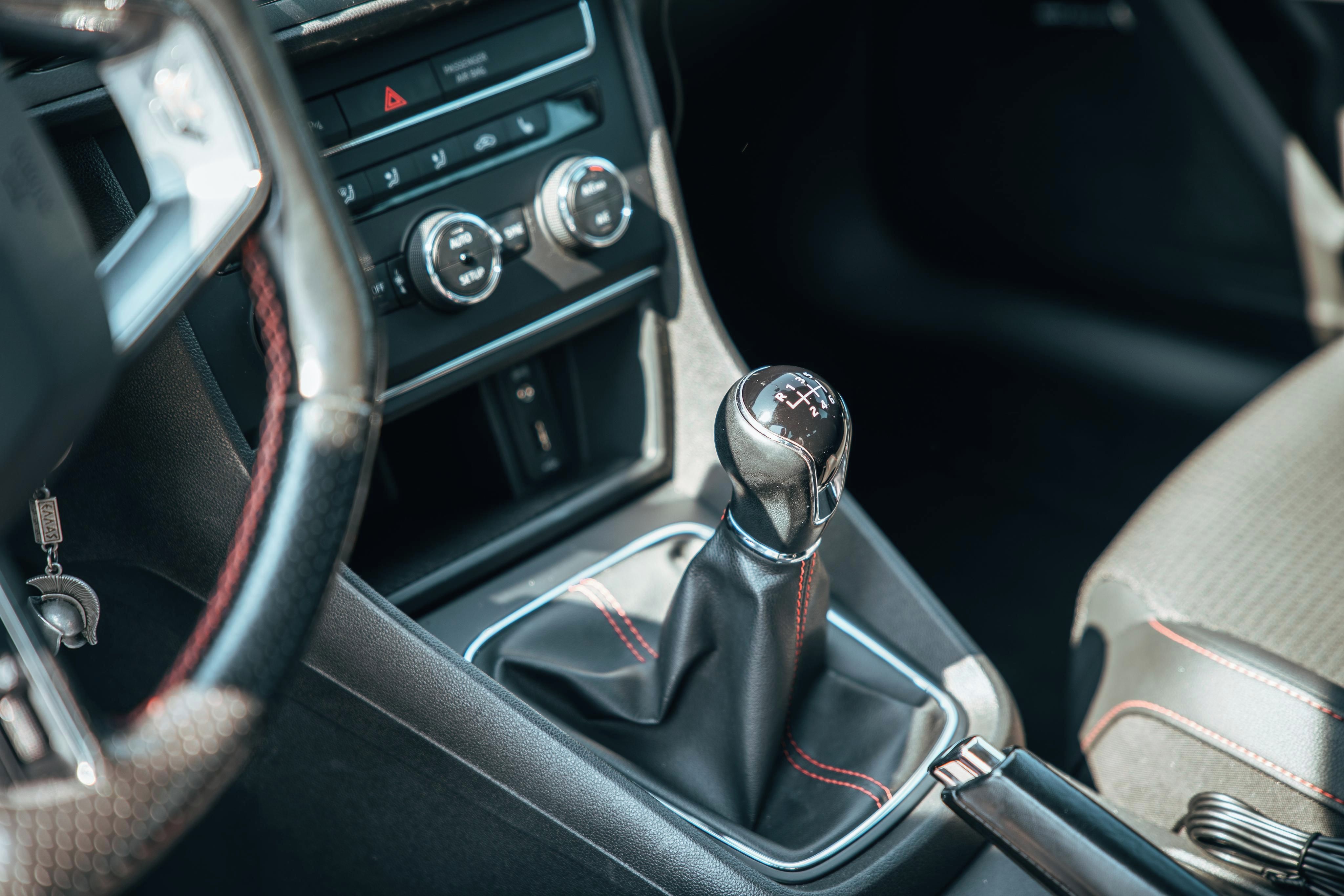 Seat Leon, 2.0 TDI, 110 kW, FR - fotka 5
