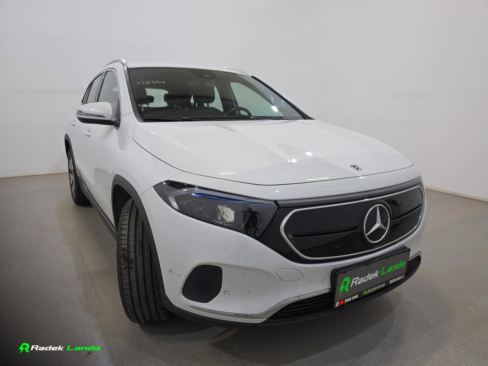 Mercedes-Benz EQA, 250+ 73,9 kWh, LED