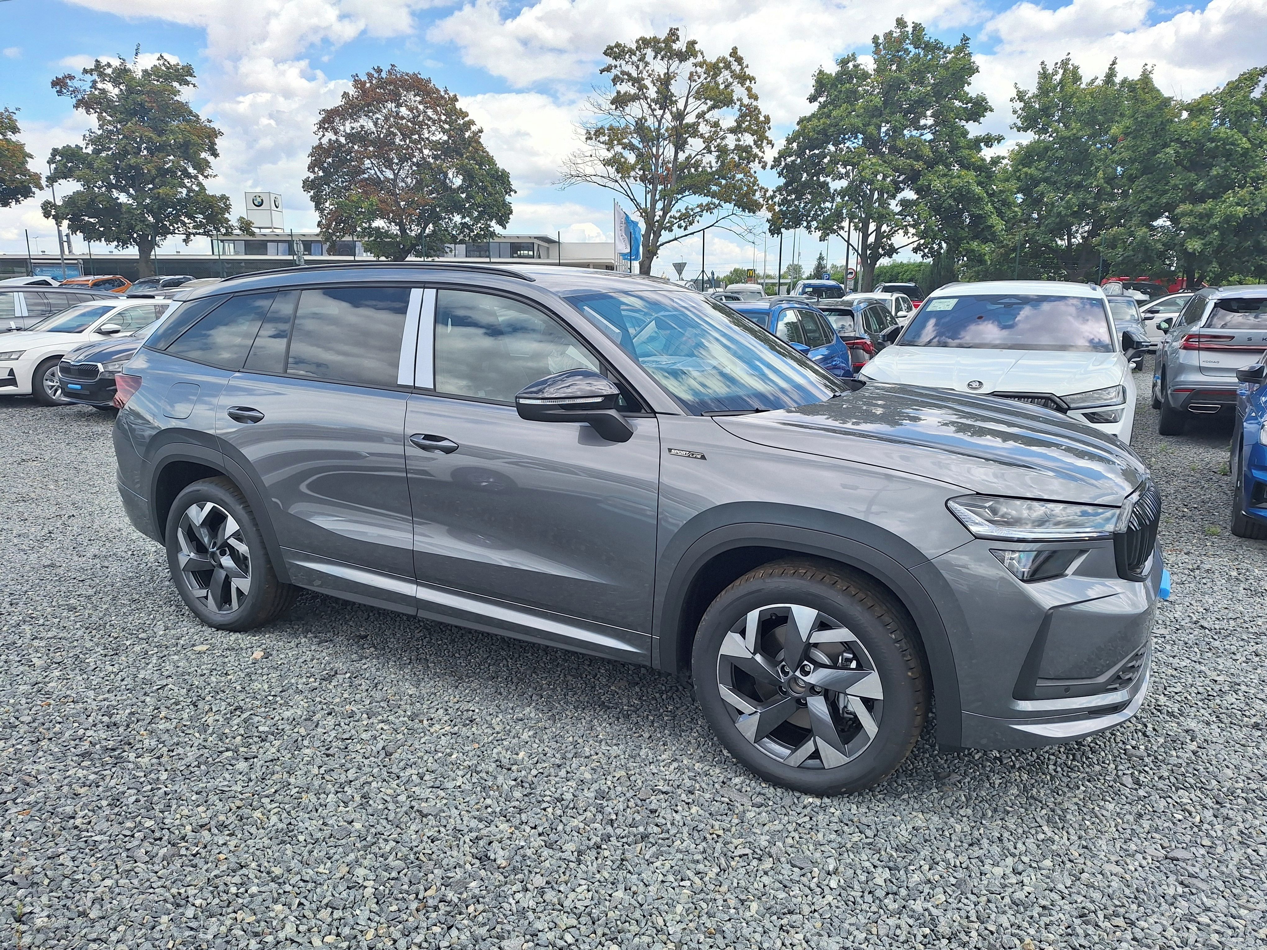 Škoda Kodiaq, SPORTLINE 2.0TDI 142kW DSG 4x4 - fotka 3