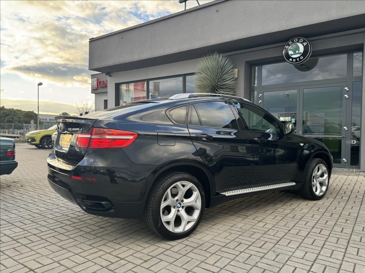 BMW X6, 3,0   M50d Xdrive 280kW 4X4 ČR - fotka 6
