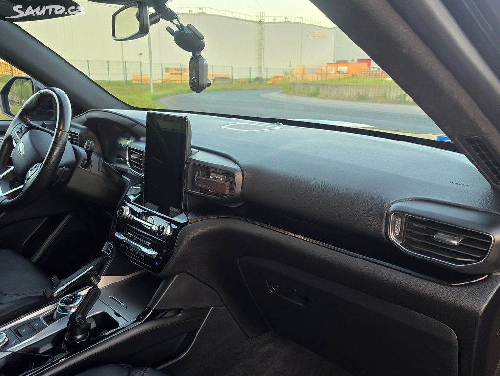 Ford EXPLORER 2020 desde República Checa