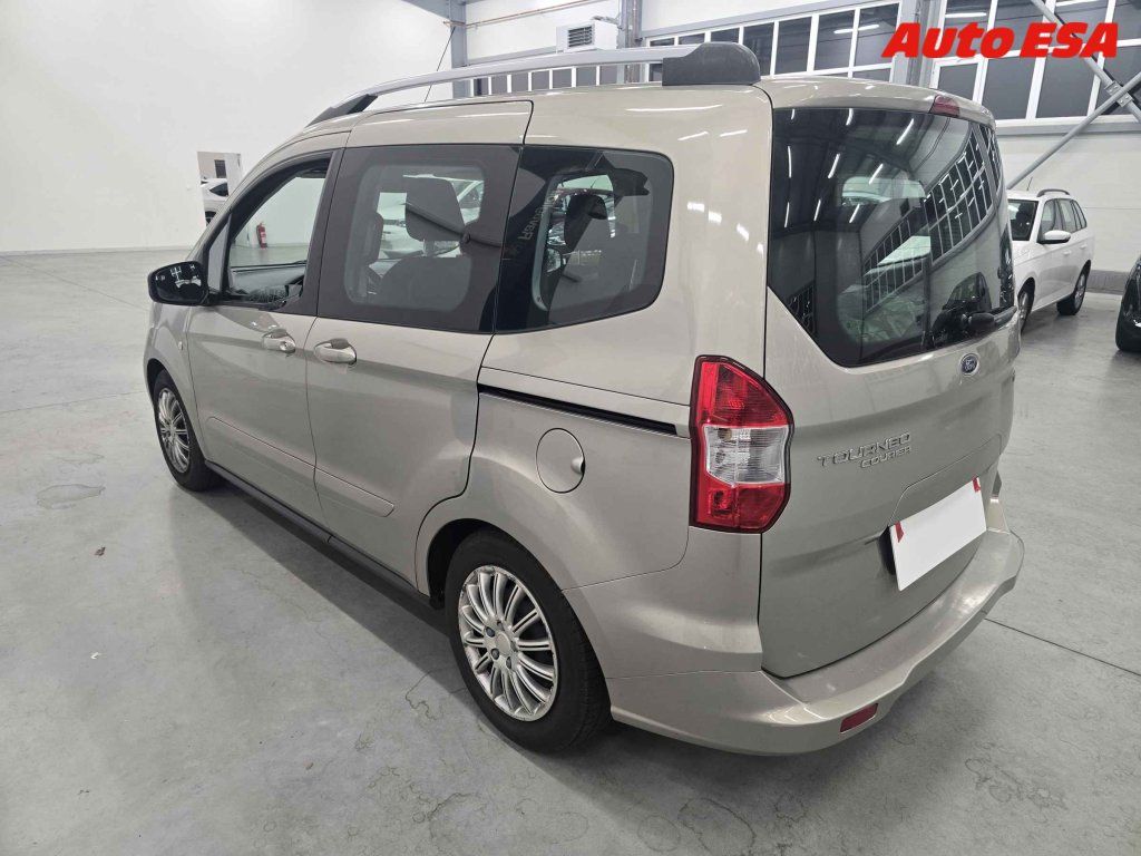 Ford Tourneo Courier, 1.0 EB,1.maj,ČR - fotka 2