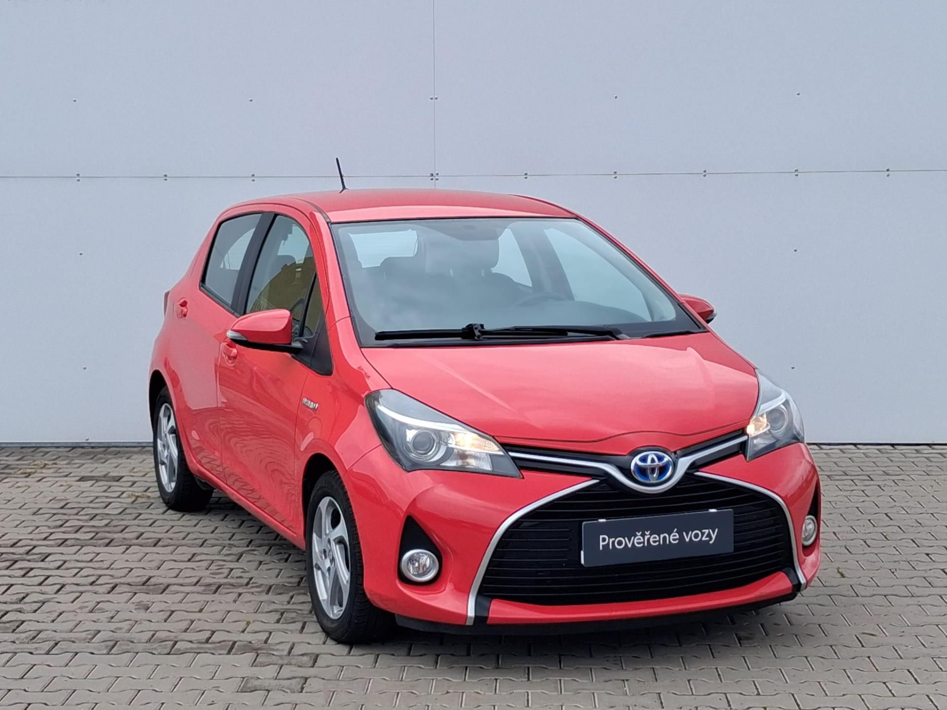 Toyota Yaris, 1.5 HSD Trend - fotka 6