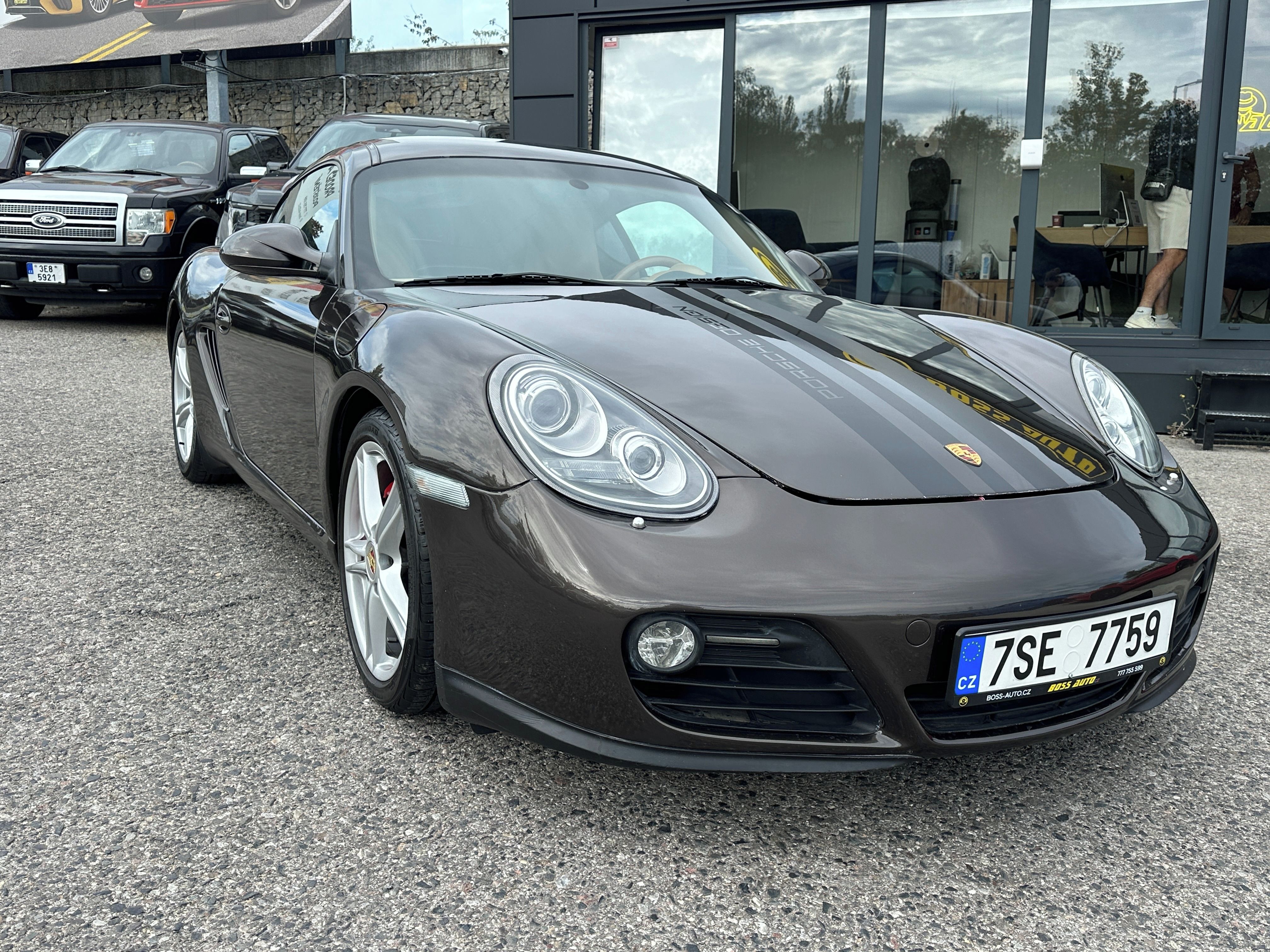 Porsche Cayman, Porsche Cayman 2011