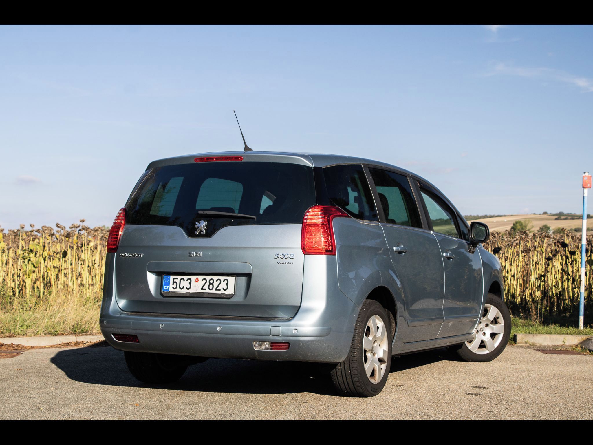 Peugeot 5008 - fotka 4