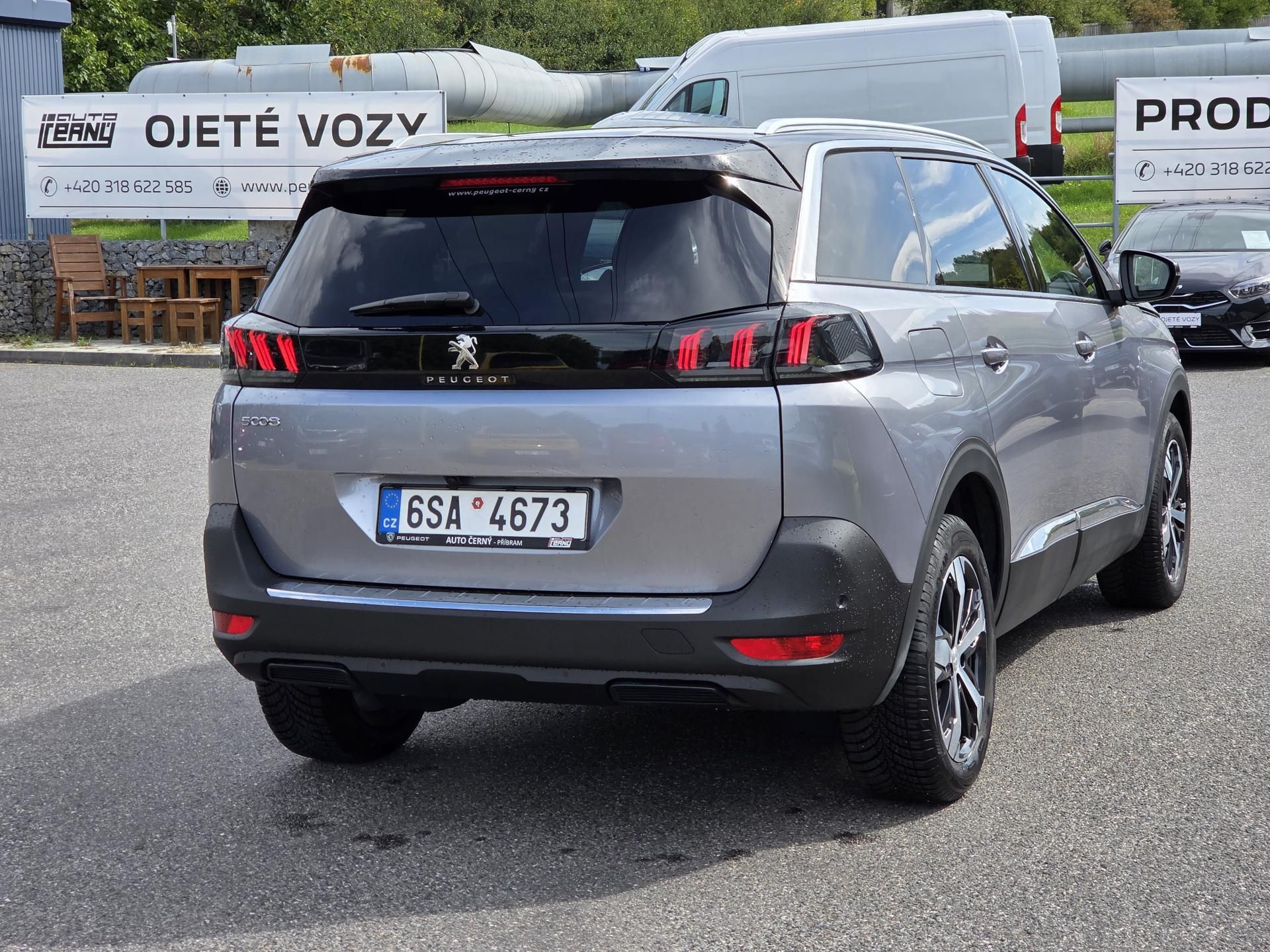 Peugeot 5008, 1.2 PT 130 ALLURE PACK EAT8 - fotka 5