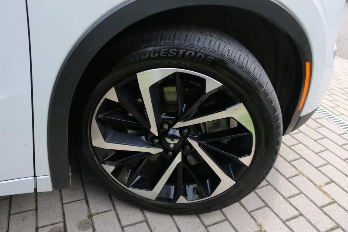 Mitsubishi Outlander, 2,4 PHEV, 7míst, Tažné - fotka 4