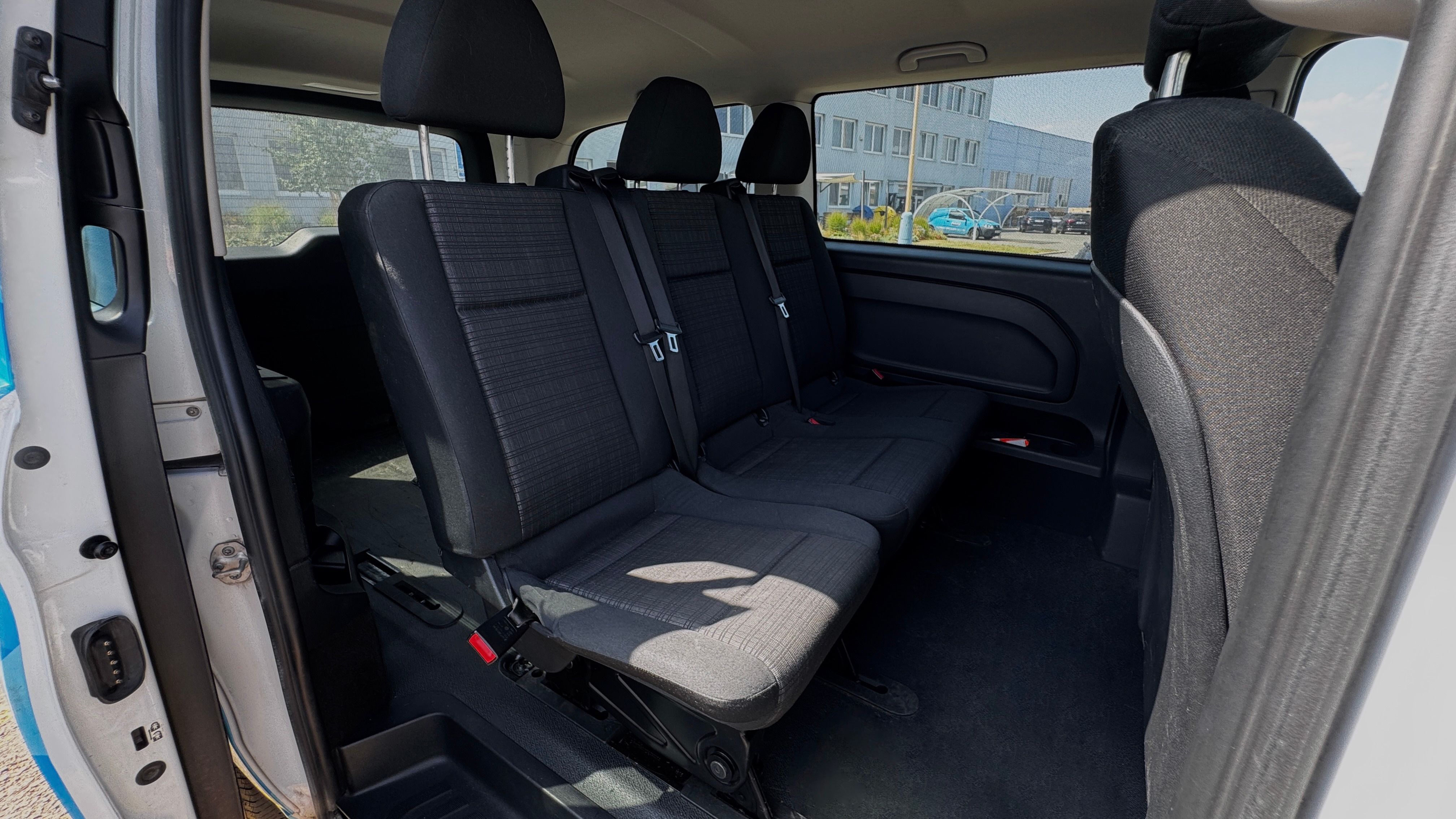 Mercedes-Benz Vito, Tourer, 8 MÍST, TAŽNÉ - fotka 3