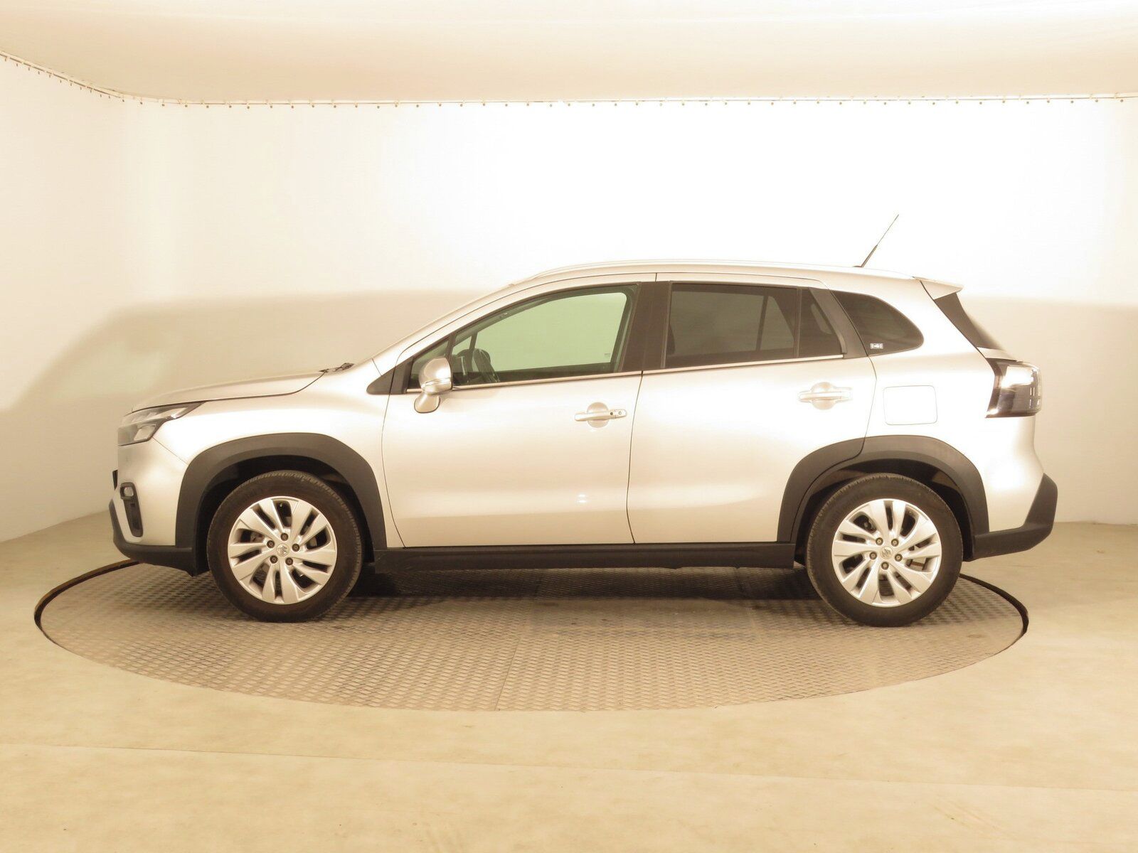 Suzuki SX4 S-Cross, 1.4 BoosterJet, 4X4 - fotka 3