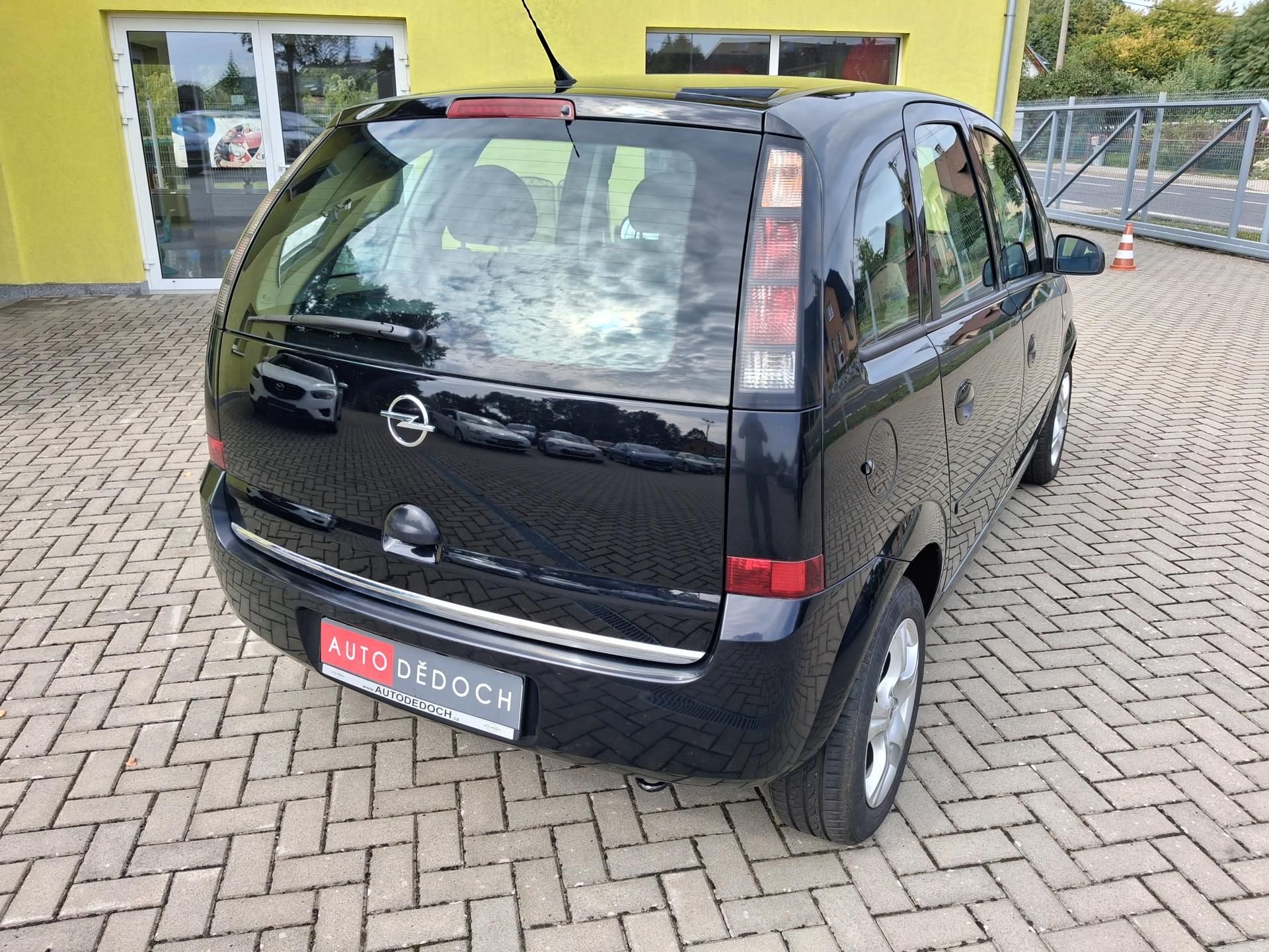Opel Meriva, 1,6i AUTOMAT  VYHŘ.SEDAČKY - fotka 6