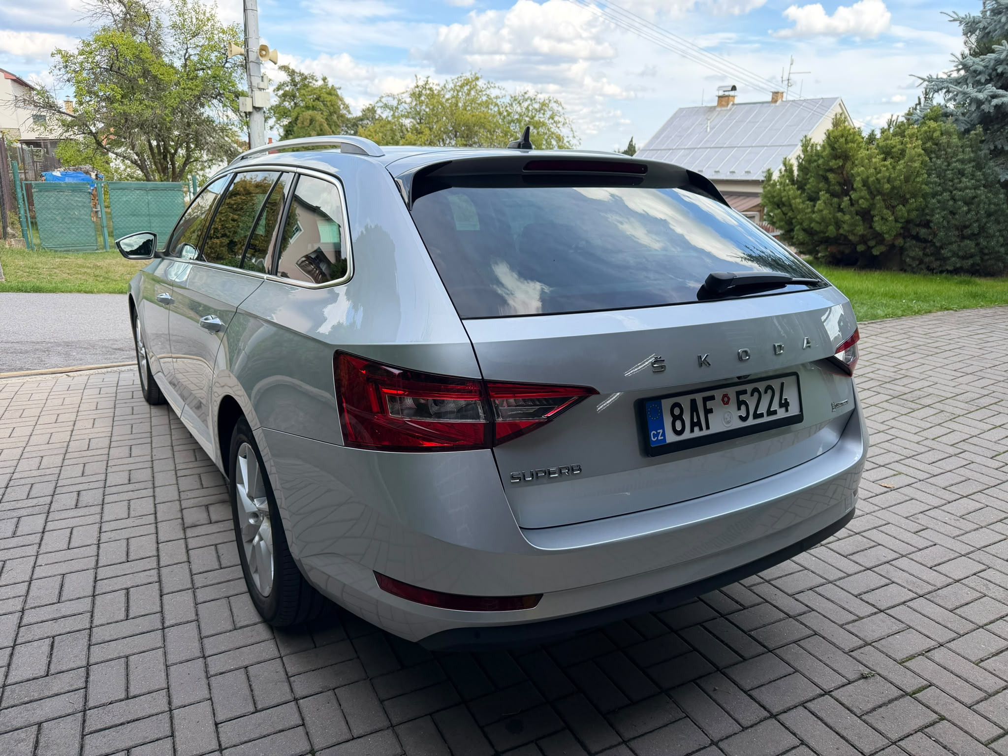 Škoda Superb, 2,0TDi,Style+,M6,CZ,1.maj, DPH - fotka 6