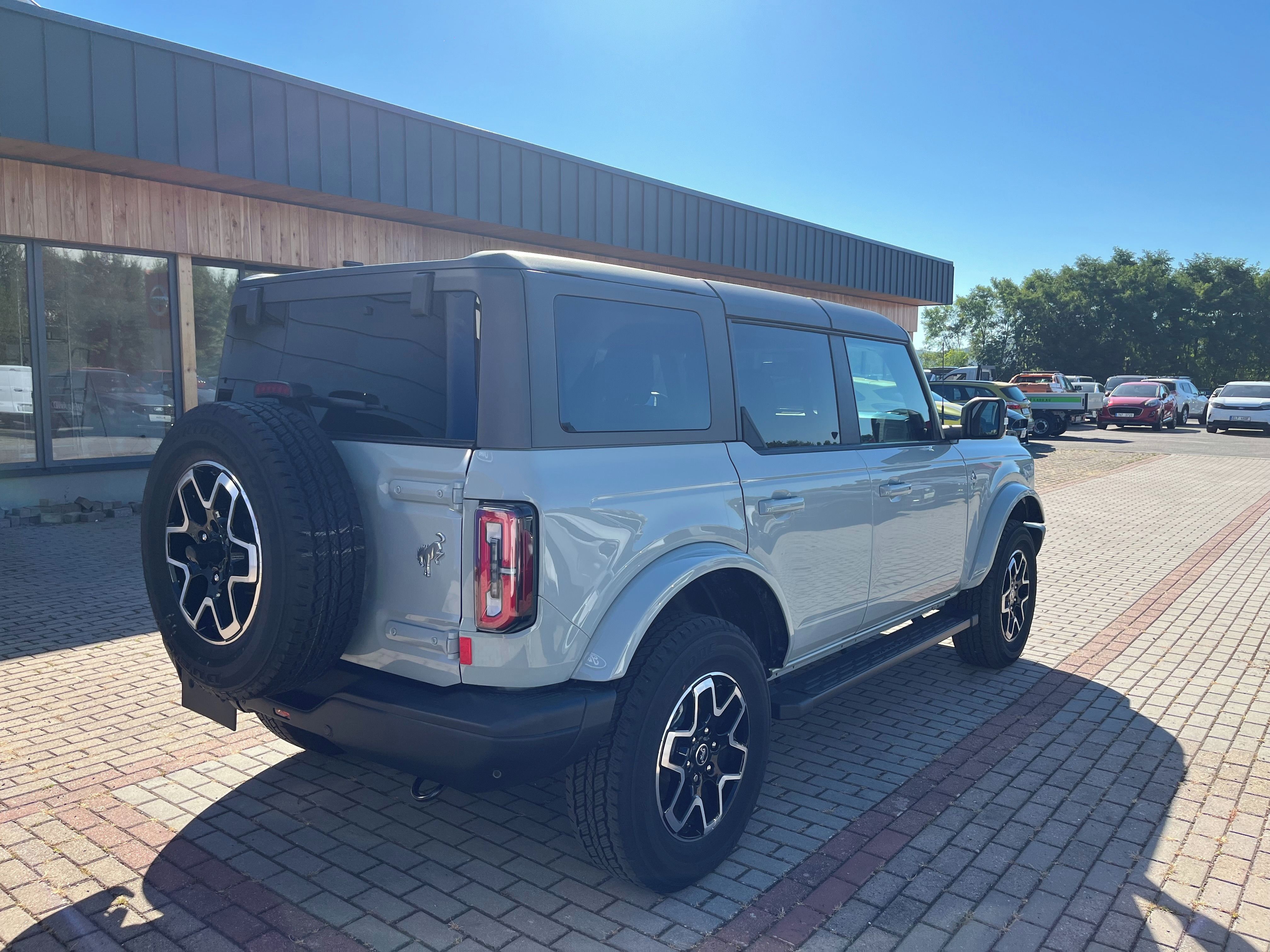 Ford Bronco, 2.7 EcoBoost 246kW Outer Banks - fotka 5