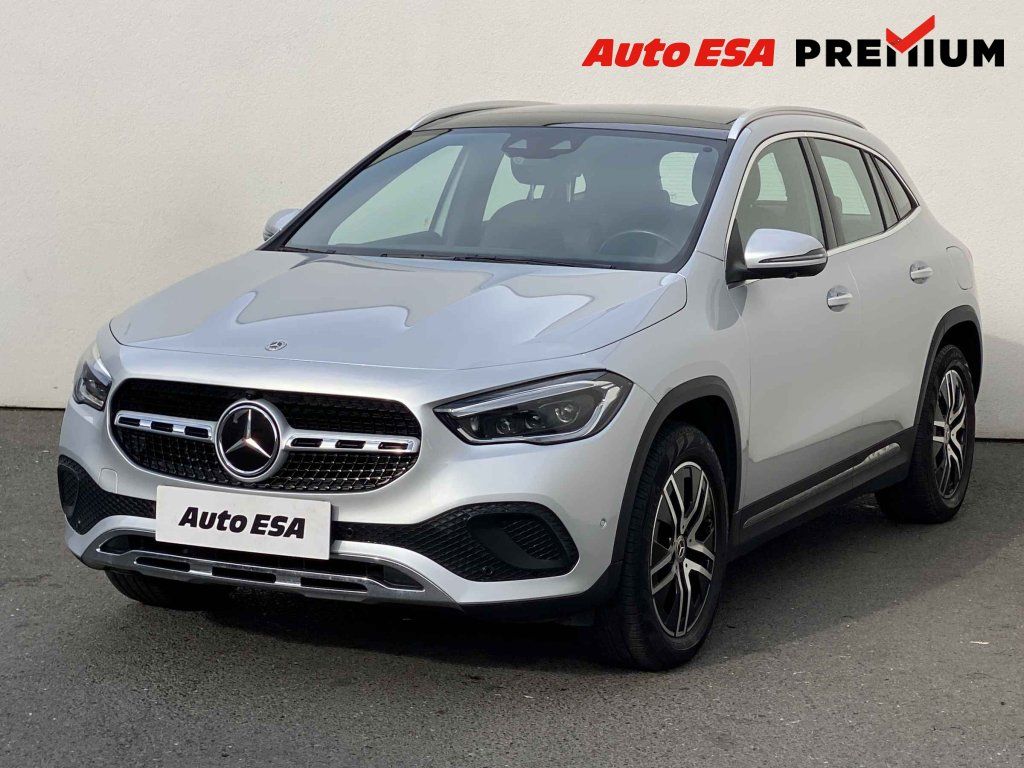 Mercedes-Benz GLA, 2.0 D 220d,1.maj,ČR,AT - fotka 3